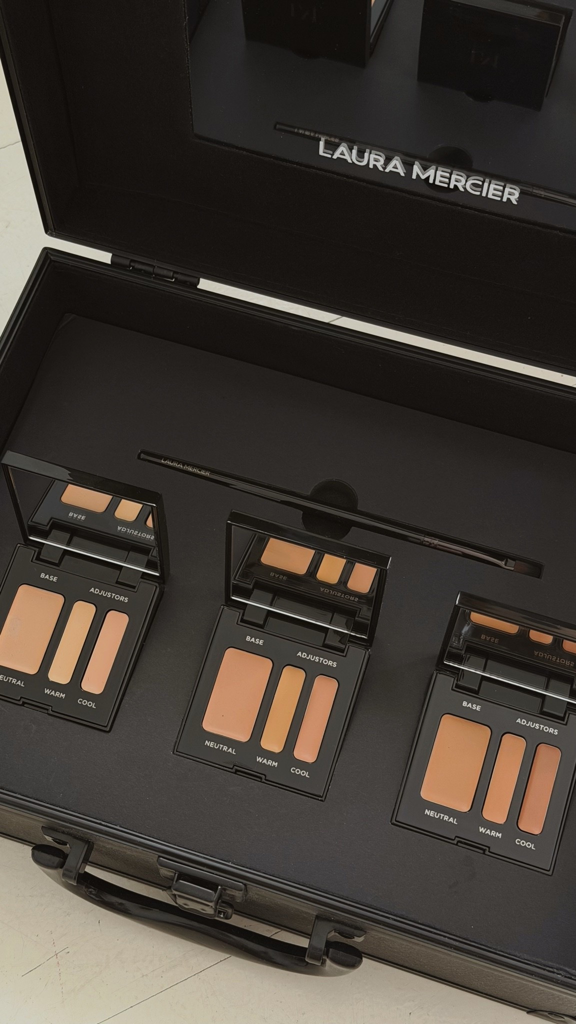 Secret Camouflage Complexion Perfector
— 03 Light Medium 
— 04 Medium 
— 05 Medium Deep

#LTKBeauty