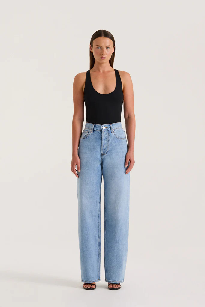 Valentina Petite Jean | Henne