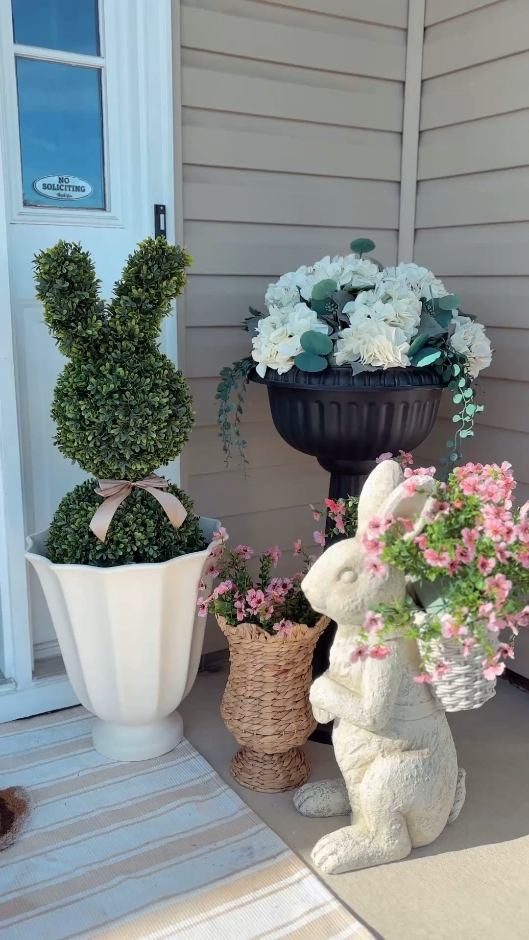 10-minute spring porch refresh 🌿✨
Simple + cozy = my favorite kind of upgrade 🤍
You don’t need a lot to make your porch feel so put together 🫶🏻

Comment “Spring” for links 🫶🏻












.
.
.
.
.
#easterdecor #springporch #springdecor #seasonaldecor #easterbunny 

#LTKU #LTKSeasonal #LTKHome