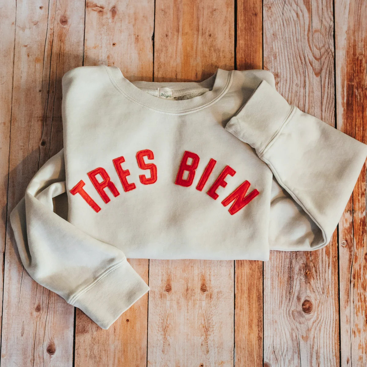 TRES BIEN Sweatshirt | Magill