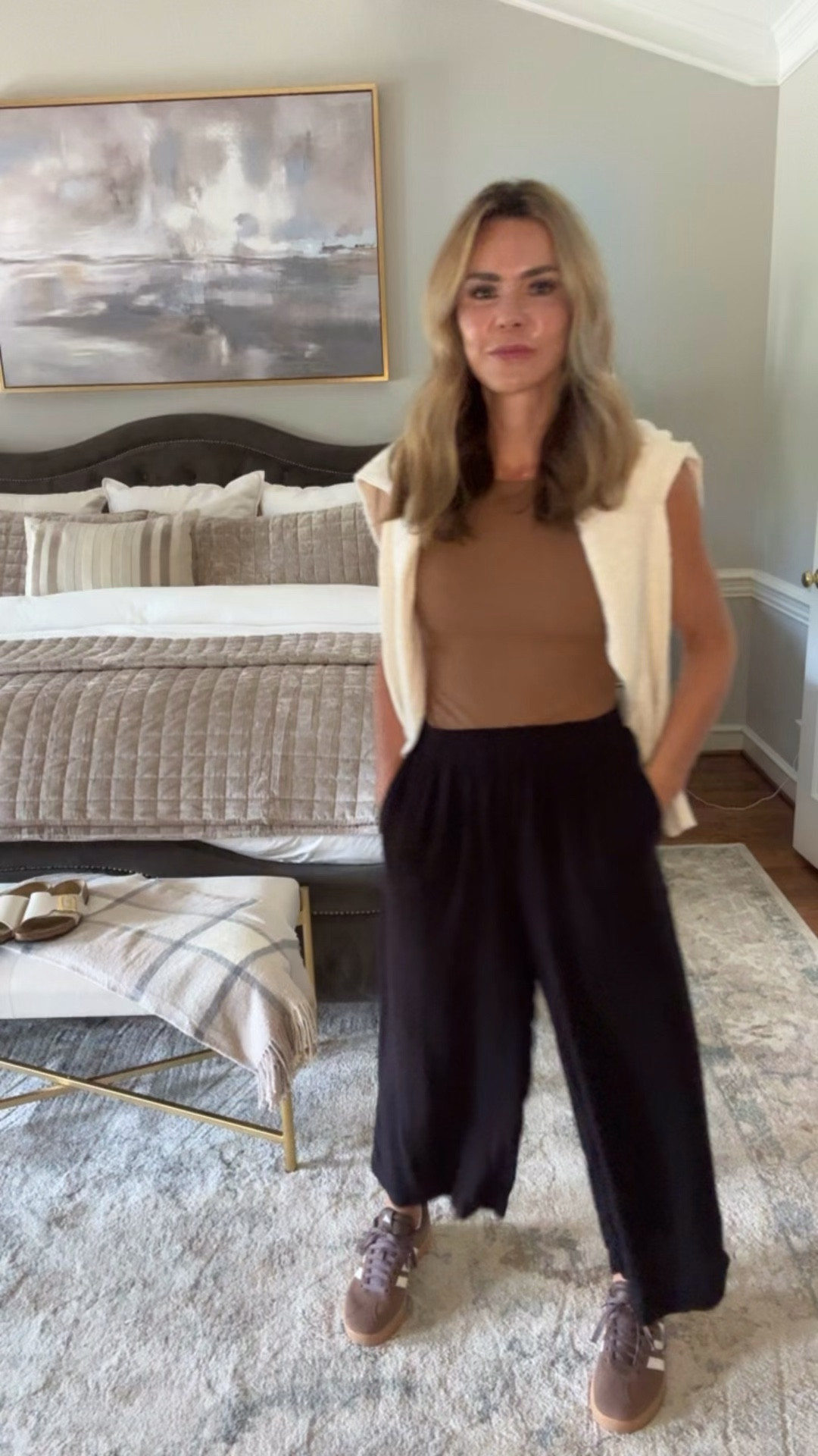 It’s the summer of comfortable shoes! Here are three of my favorite pairs from @DSW 20% off regular priced styles from 6/11-6/14 with code SUNNYDAY reg price only. Normal exclusions + CLR excluded. Not stackable with other offers or MAP Breaks. #MyDSW #ad