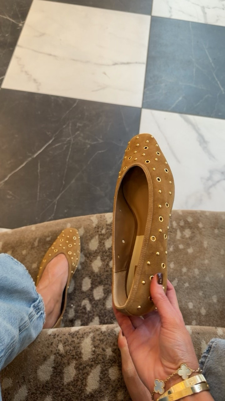 The CUTEST flats for fall 😍😍😍