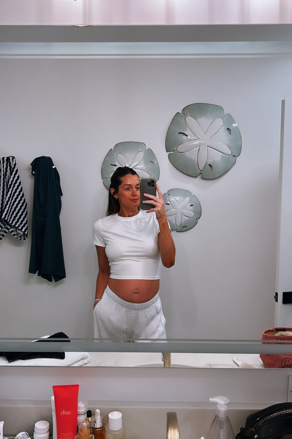all white for a summer day date 🌴☀️ #LTKsummeroutfits #LTKmaternity #LTKvacationoutfit