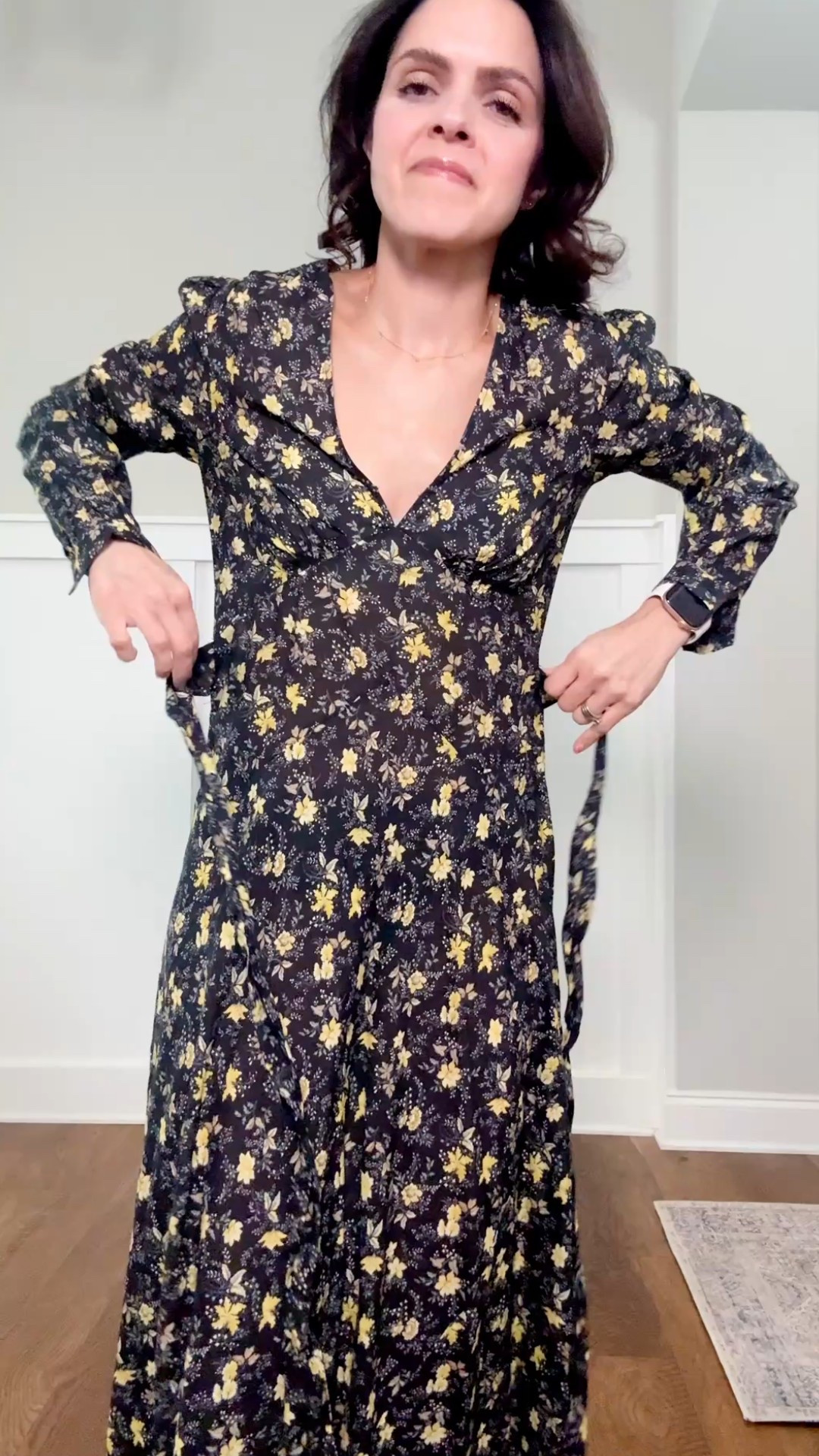 A fun way to style lug chelsea boots! Boots are older from Able. Linked exact or similar if you want to recreate this look! 

Doen dress
@SEZANE field jacket

#stylechallenge #bootseason #nobuy 


#LTKootd #LTKgrwm