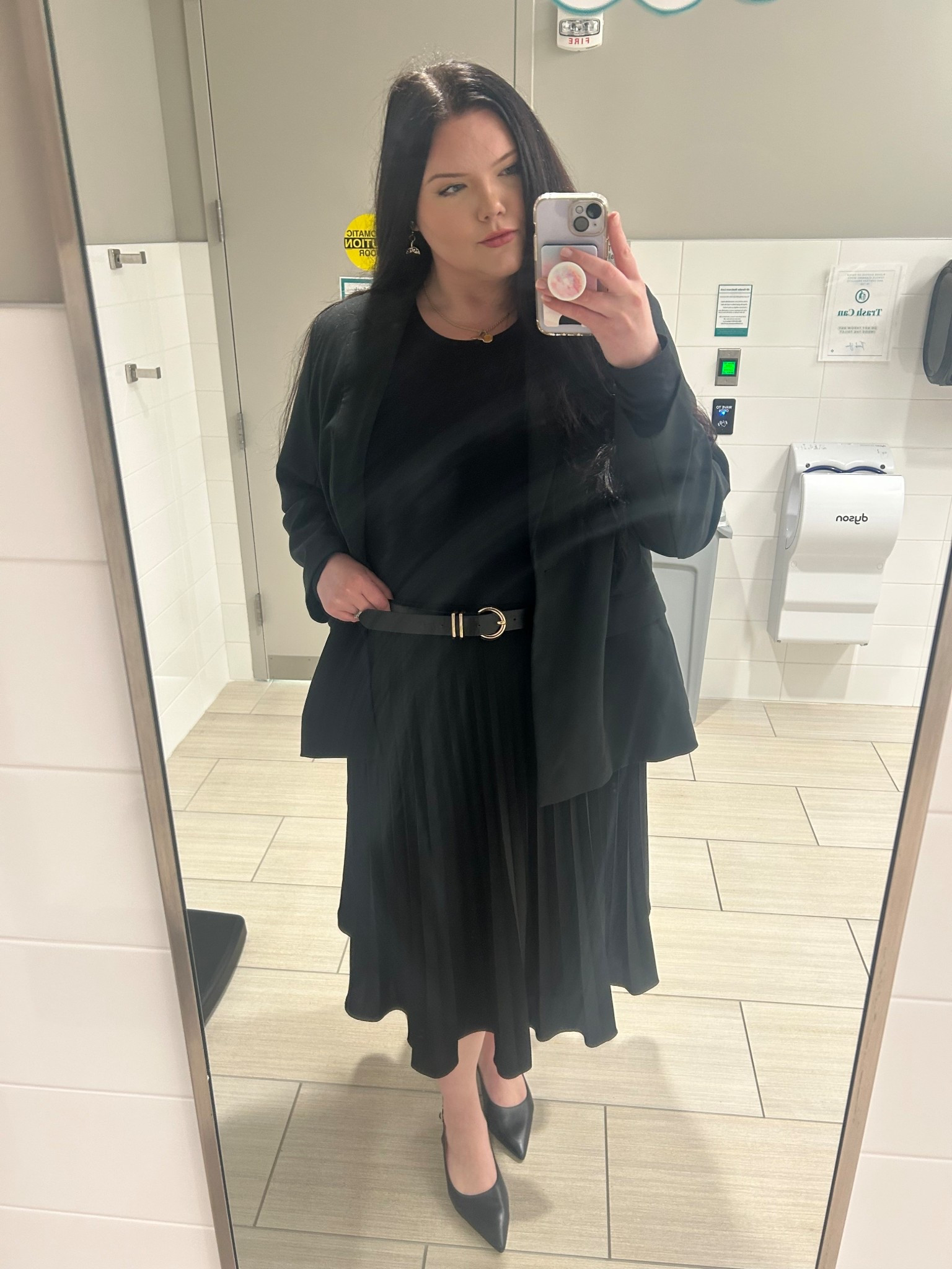 I love my corporate girlie fits 🤍 looking good at the office is important to me and boost my confidence when I’m around my colleagues. 

#LTKWorkwear #LTKFindsUnder50 #LTKPlusSize