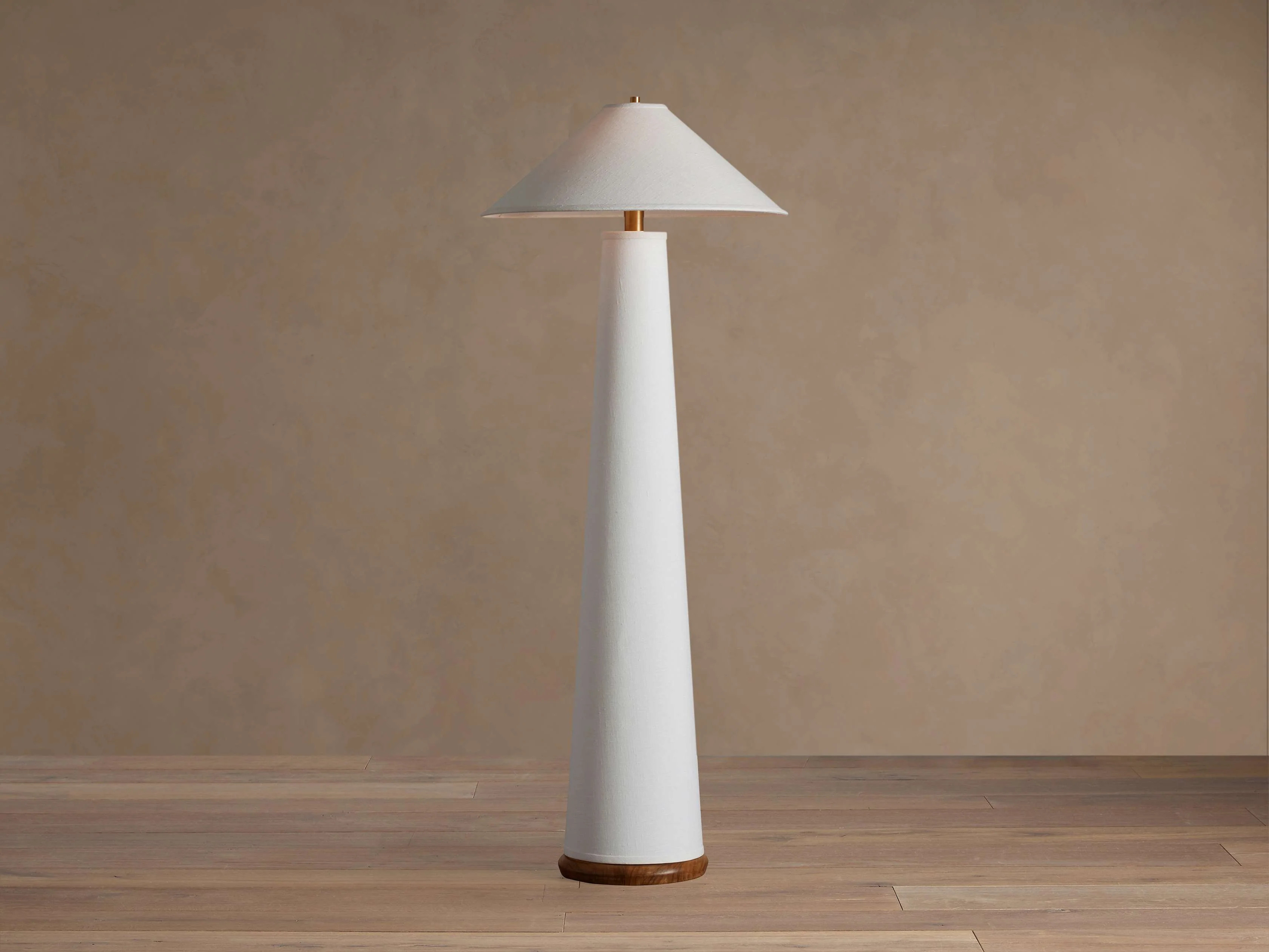 Ombra Floor Lamp | Arhaus