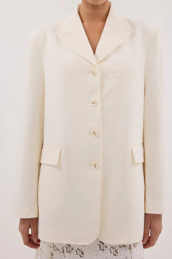 LIV CREAM BOYFRIEND BLAZER | DISSH