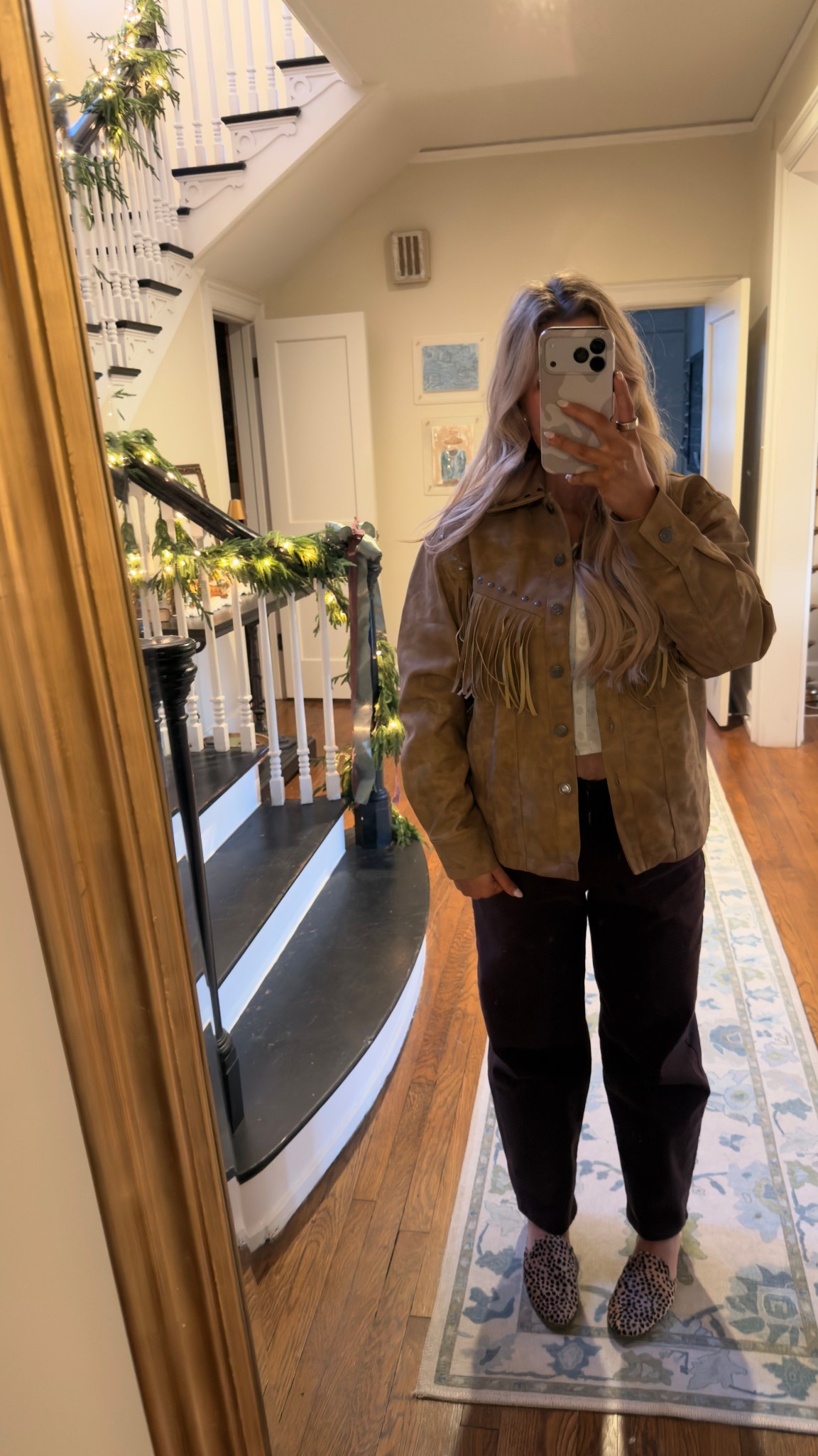 this fringe jacket 😍😍😍

in my usual xs / that / target jacket / fringe coat / suede jacket / faux leather / western fashion 

#LTKFindsUnder50 #LTKPetite #LTKSeasonal