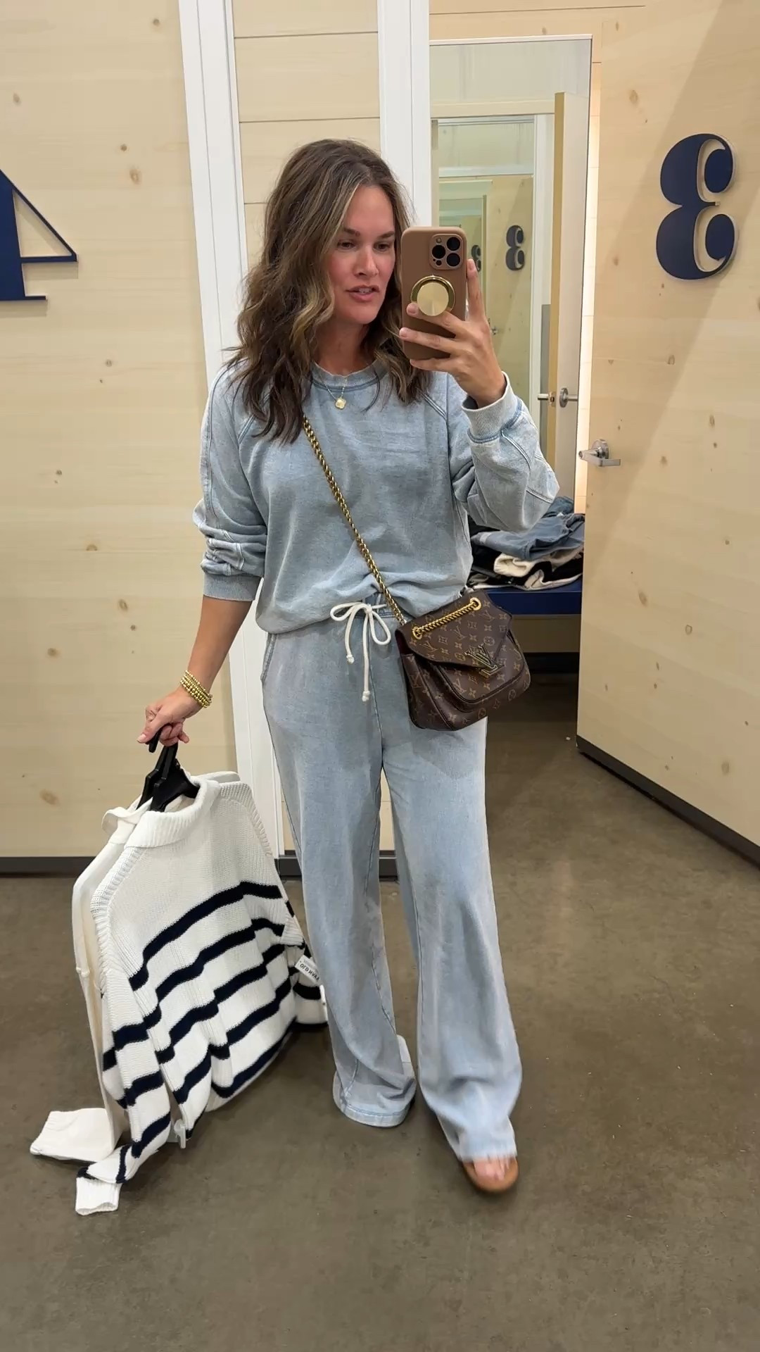 I love my z supply set it’s so versatile easy to mix and match I went into American Eagle and saw this similar set that’s on sale today! It runs loose so I grabbed a small in both #matchingset #cozyset #cozyfit #cozytraveloutfit 

#LTKgrwm #LTKootd #LTKFindsUnder50