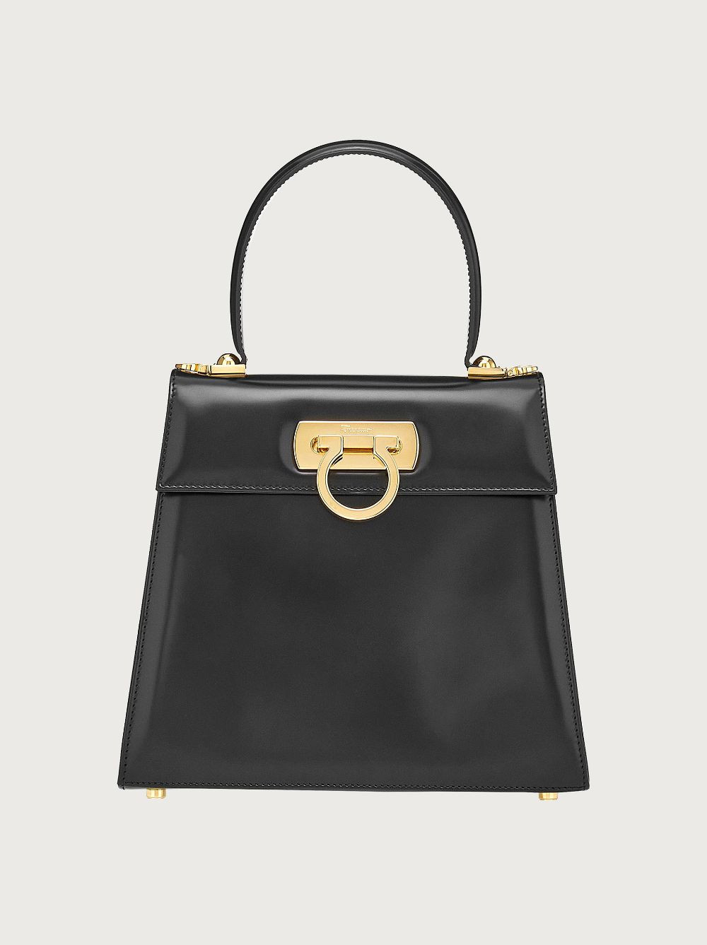 Ferragamo Woman Iconic Top Handle (M) Black | Ferragamo