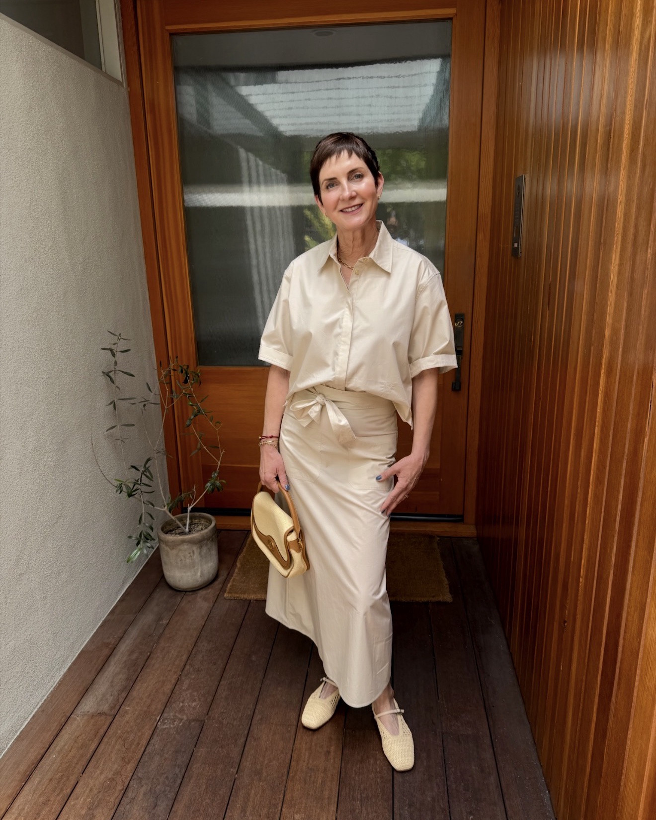 Cloud Dancer outfit inspo🤍

Style tip - Outfit inspo - Easy outfit inspo - Winter outfit inspo - White - Cream - Matching set - Skirt - Bags - Shoes - Pants - Sweaters 

#LTKgrwm #LTKWorkwear #LTKootd