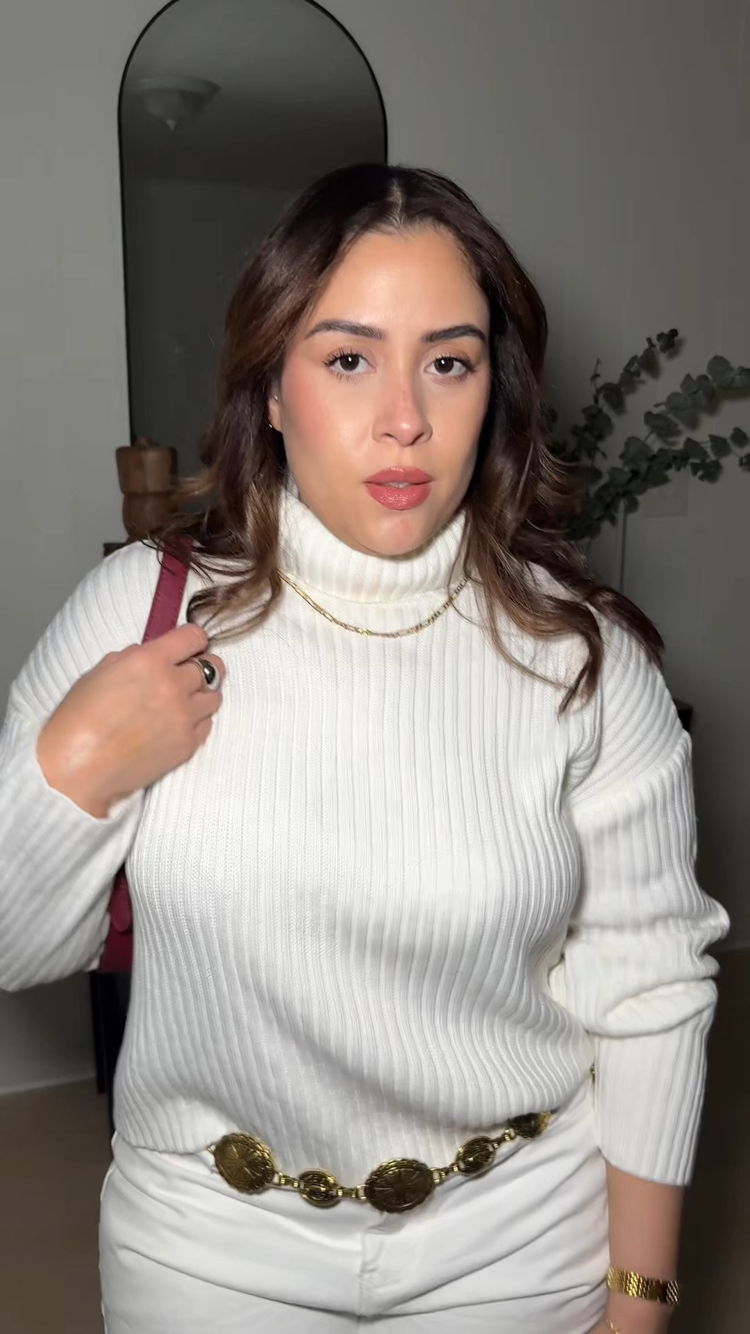 Este outfit esta cozy y elegante a la vez. Todo es de Amazon, excepto por las botas que son de Shein 😍

Ref. 
Jorts: Medium 
Sweater: Small 
Boots: runs true to size 


#LTKSeasonal #LTKStyleTip #LTKU