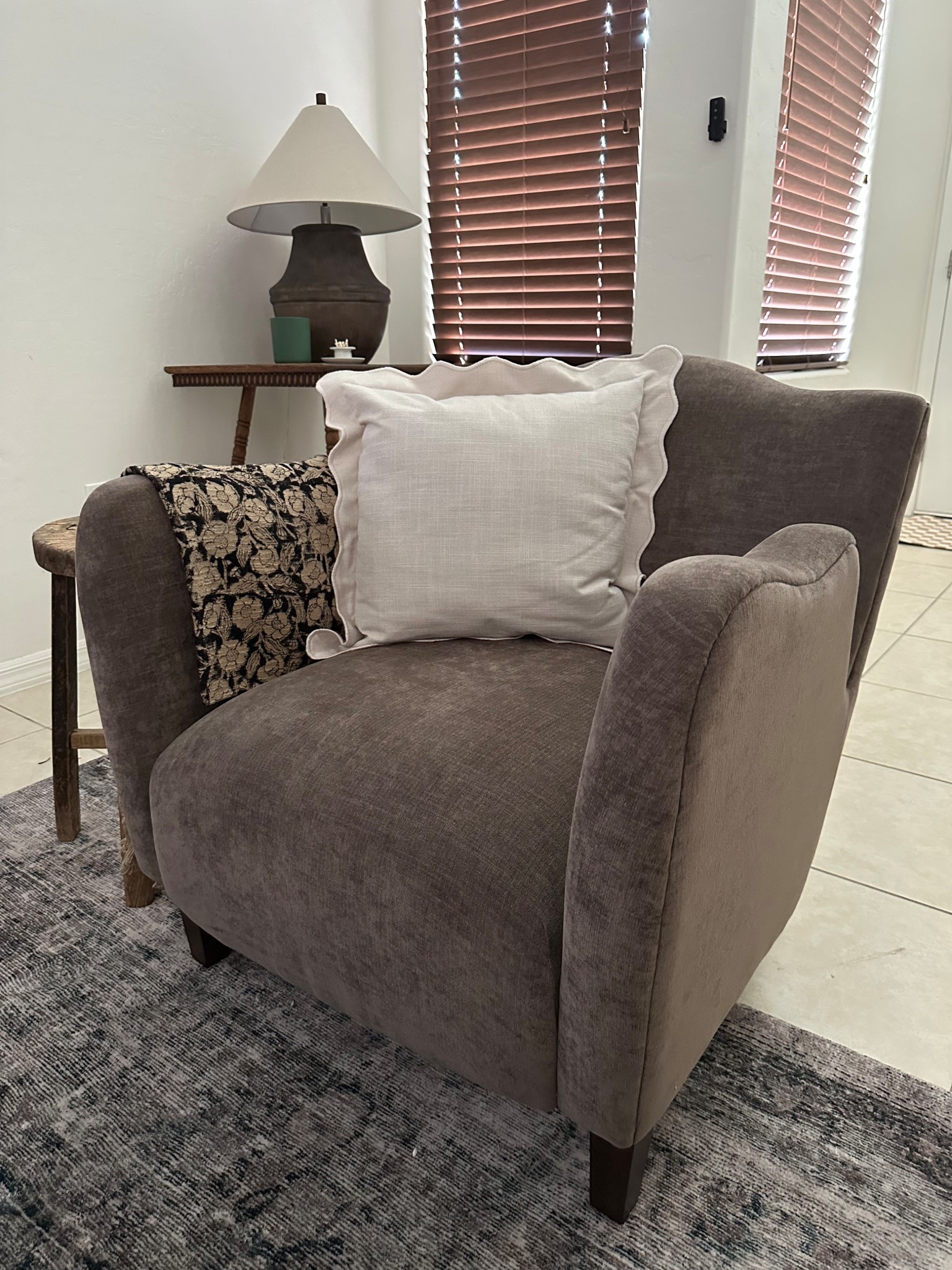 The cutest throw pillow and it’s under $15!!! 


Find more content on Instagram @dealdesignco for more sources and daily finds from crate & barrel, CB2, Amber Lewis, Loloi, west elm, pottery barn, rejuvenation, William & Sonoma, amazon, shady lady tree, interior design, home decor, studio mcgee x target, bedroom furniture, living room, bedroom, bedroom styling, restoration hardware, end table, side table, framed art, vintage art, wall decor, area rugs, runners, vintage rug, target finds, sale alert, tj maxx, Marshall’s, home goods, table lamps, threshold, target, wayfair finds, Turkish pillow, Turkish rug, sofa, couch, dining room, high end look for less, kirkland’s, Ballard designs, wayfair, high end look for less, studio mcgee, mcgee and co, target, world market, sofas, loveseat, bench, magnolia, joanna gaines, pillows, pb, pottery barn, nightstand, throw blanket, target, joanna gaines, hearth & hand, floor lamp, world market, faux olive tree, throw pillow, lumbar pillows, arch mirror, brass mirror, floor mirror, designer dupe, counter stools, barstools, coffee table, nightstands, console table, sofa table, dining table, dining chairs, arm chairs, dresser, chest of drawers, Kathy kuo, LuLu and Georgia, Christmas decor, Xmas decorations, holiday, Christmas Eve, NYE, organic, modern, earthy, moody, faux plants, arm chair, wood constole table, nightstand, cabinet, burlwood, candlesticks, slipcover ottoman, floral throw pillow, framed art, home decor, woven basket 

#LTKStyleTip #LTKHome #LTKFindsUnder50