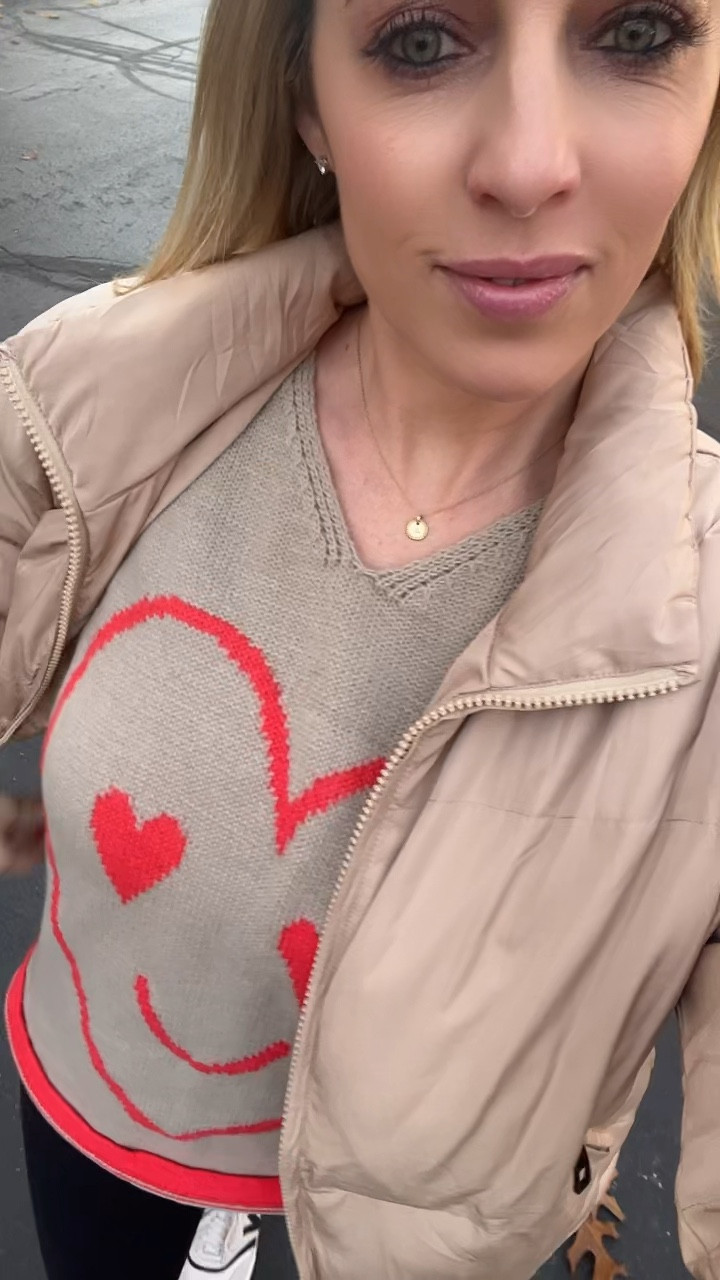 Shein sweater 15% off with bf6818

#LTKVideo #LTKsalealert #LTKCyberWeek