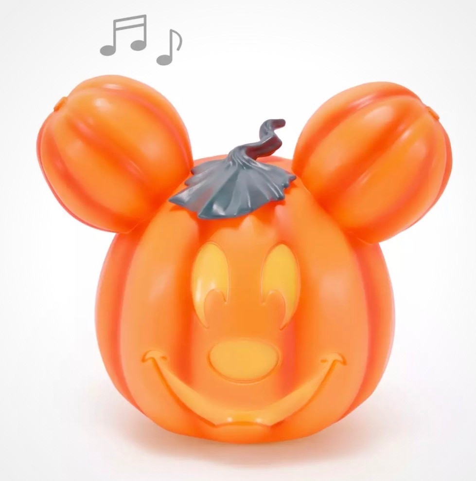 Cute and SINGING Mickey and Minnie pumpkins are here! These light up and sing boo to you and it’s ADORABLE 🧡

#LTKSeasonal #LTKHome
