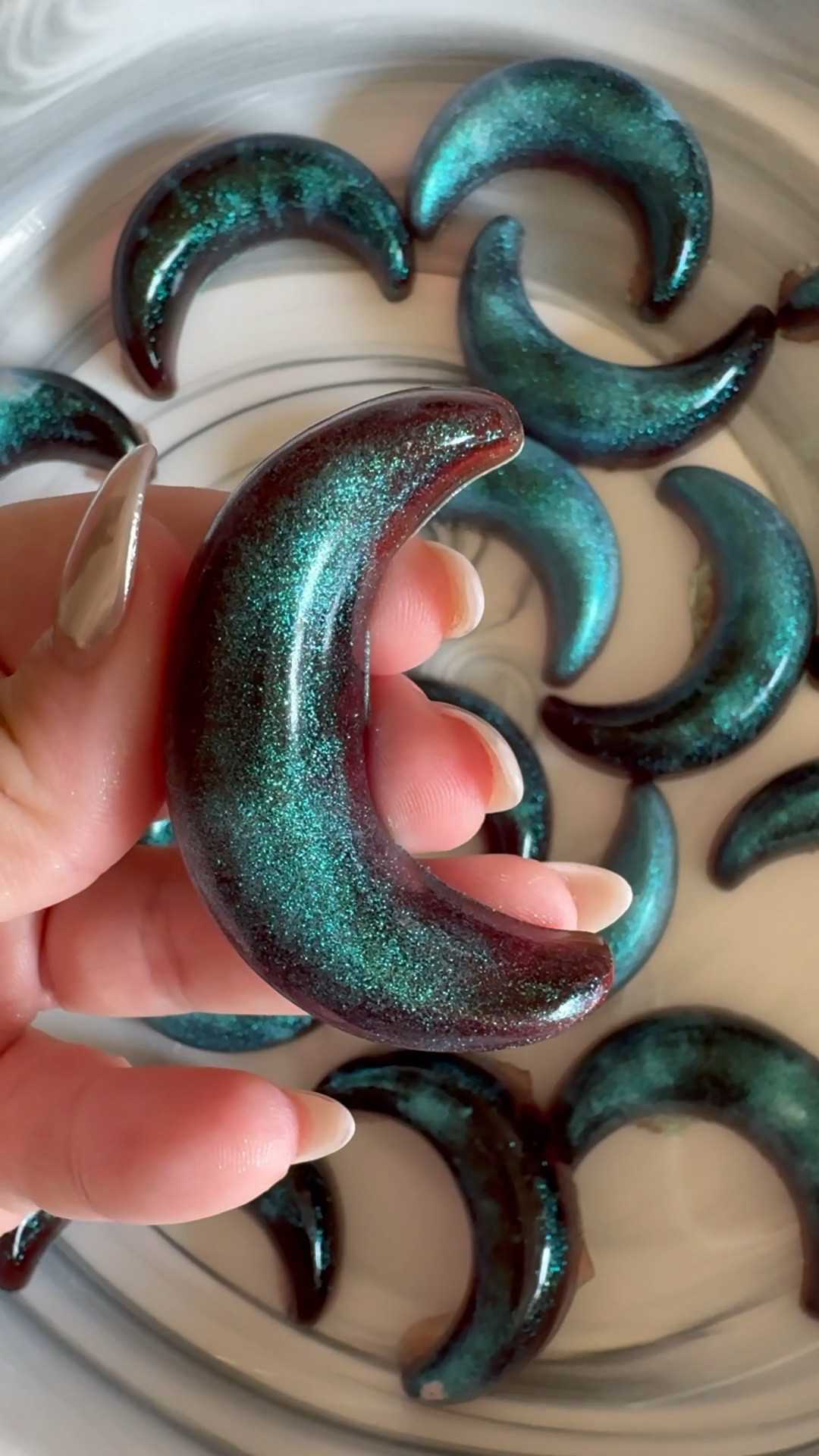 How To Make Sleepy Sparkle Gummies

My tart cherry gummy recipe is by-far my most loved so I wanted to give you a similar recipe geared towards promoting peaceful sleep! This is especially great for toddler 😘

1.5 Cups Concord Grape Juice (can use any juice besides pineapple)
4 Tablespoons Gelatin (I use @perfectsupplements)
2 Scoops Magnesium Powder (I use @moonjuice)
Edible Luster Dust (optional)

Pour 1 cup juice in small saucepan and warm over medium heat. Add gelatin to remaining 0.5 cups of juice in a cup and stir to mix (this is called blooming the gelatin). Pour “bloomed” gelatin into saucepan and heat until gelatin is dissolved.

Remove pan from stove. Add in magnesium powder. Sprinkle molds or baking dish with edible luster dust (can be added to the liquid but might need more to get the same effect I did). Pour gummy mixture into dish or molds. Chill for at least 2 hours in the fridge & enjoy! ✨🌙

Recipe, video recipe, kid recipe, mom life, easy snacks, moon gummies

#LTKVideo #LTKFamily