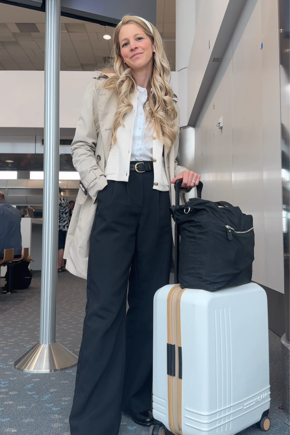 Airport outfit, travel outfit

Look put together while still being comfortable throughout your flight.
Layers are key.

Also obsessed with my fully customizable luggage from ROAM - color customize everything down to the zipper and wheels. I went with a classic look here, but feel free to get creative.

Also I size up one size in the Sloan pants

White top, jcrew Emilie sweater, Abercrombie Sloan pants, gh bass weejuns, London fog trench coat
Loafer, trousers, embroidered top, classic style, airport fit, leather belt, black pants, chic, preppy, gold button sweater

#LTKTravel #LTKStyleTip #LTKFindsUnder100
