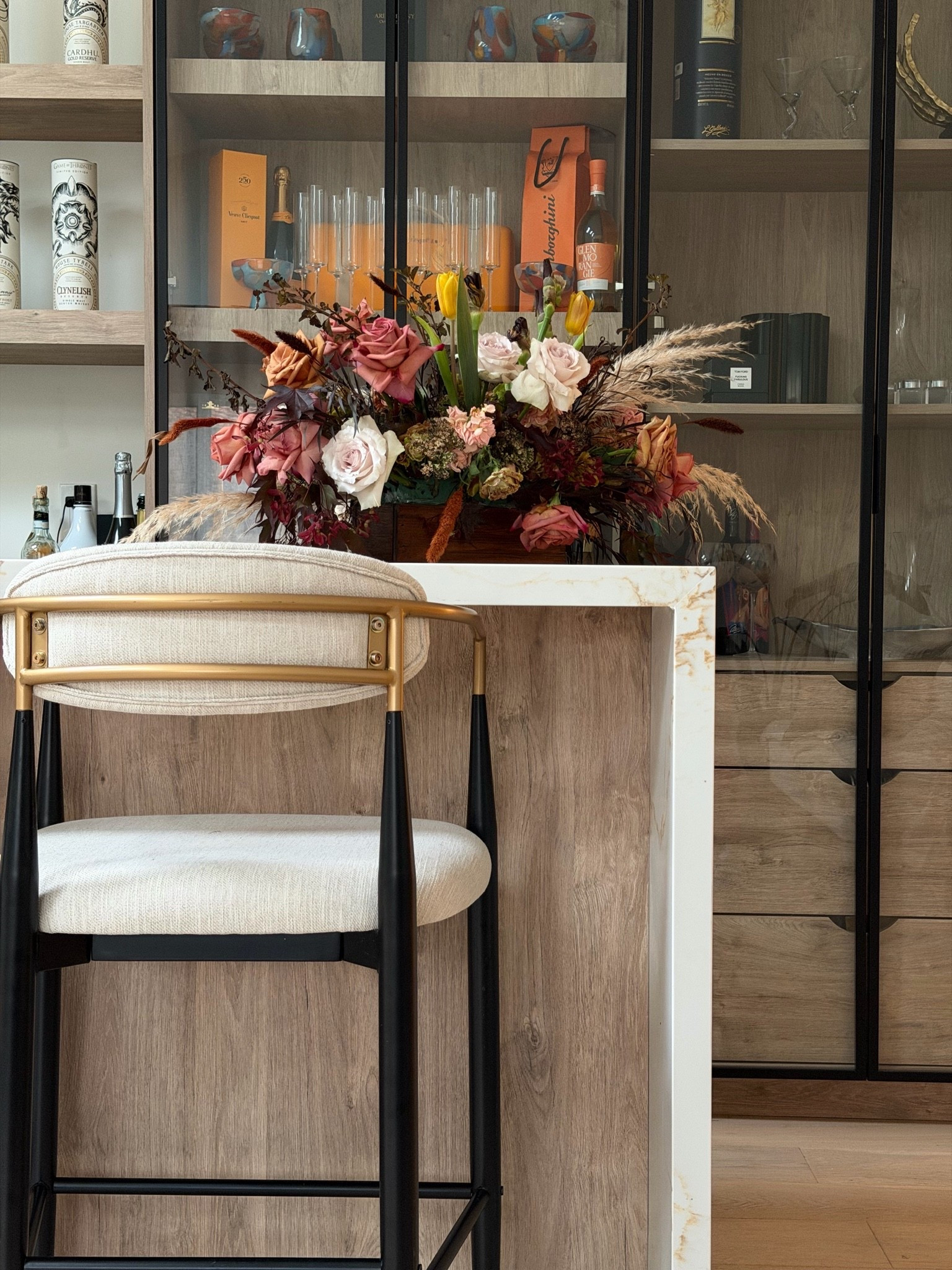 Home bar 

Our bar stools are on sale for a set of 2! Color beige FABRIC. These also come in counter stool height and dining chair height. Mine is the bar stool height so just double check before ordering! Quality is amazing! I linked all the different heights. RH dupe  / ARHAUS dupe

Bar stools 
Kitchen counter stools 
Dining room chairs 
Home finds 
Holiday parties 
Spring refresh 
Home refresh 
Chairs 
Neutral home 
home finds 
Midcentury modern home 
Neutral home 
Wooden bar stools 
Wooden counter stools 
Wayfair sale 
Wayfair finds 
WayDay 
Hosting 
Home Bar 
Vases



#wayday #wayfair #barstools

#LTKHome #LTKOver40 #LTKdayinmylife