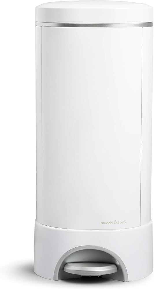 Munchkin® UV Diaper Pail #1 in Odor Control, Includes 1 UV Snap, Seal & Toss™ Bag and 1 UV Ref... | Amazon (US)