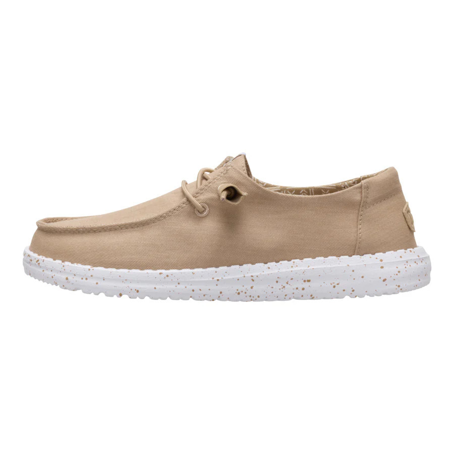 Wendy Stretch Canvas | HEYDUDE