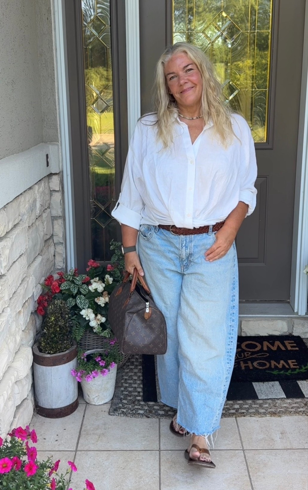 Date Night Ready!! Shirt- large #datenightoutfit

#LTKootd #LTKOver40 #LTKMidsize