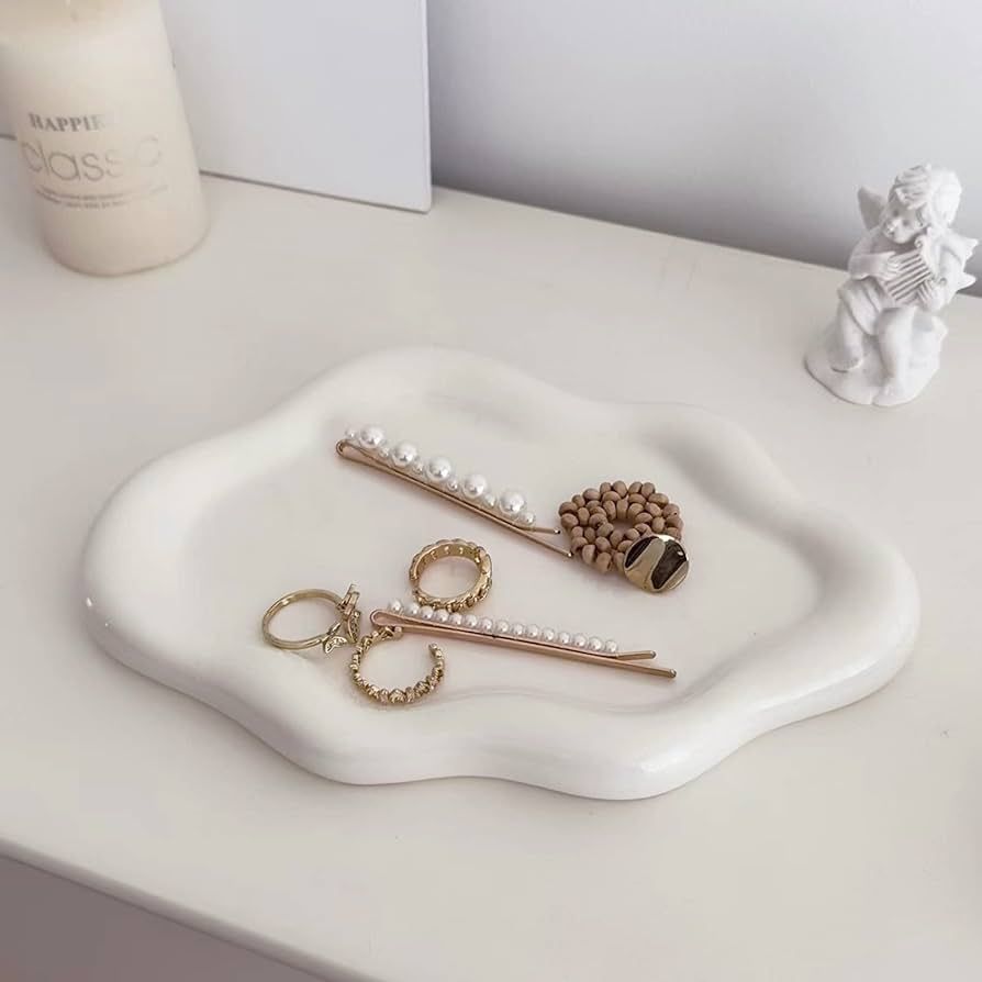 BIGPIPI Ceramic Jewelry Tray Dish for Ring Key Trinket, Cute Cloud Shape Decorative Jewelry Plate Holder Room Decor Aesthetic Gift (White) | Amazon (US)