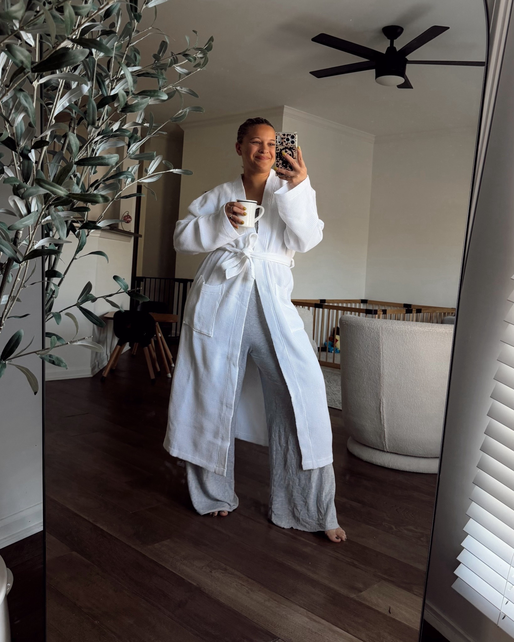 Absolutely obsessed with my @Cariloha bamboo robe - so cozy and breathable. Perfect for a cozy weekend morning, decompressing after a toddler morning (IYKYK) or winding down at the end of the day with a good RomCom. Spa vibes at home and honestly I’d wear this all day if I could (and sometimes I do…)

@Cariloha #ad #livecariloha

