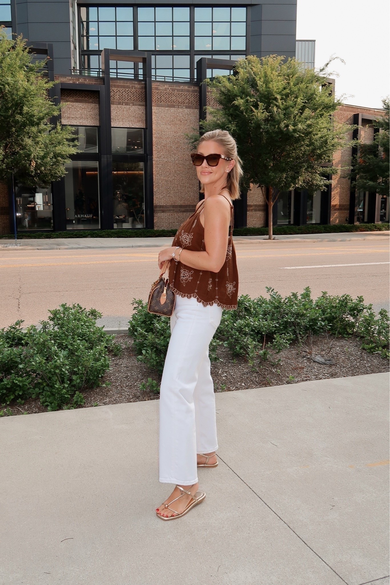 XS Target top / 24 jeans (I size down one in this brand)

fall outfits, prefall fashion, denim, target finds, casual outfits, Amanda west, almost_readyblog

#LTKootd #LTKPetite #LTKOver40