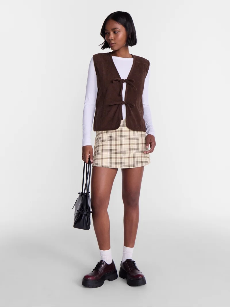 No Boundaries Woven Mini Pull-On Skirt, Women's Sizes XXS-XXL | Walmart (US)