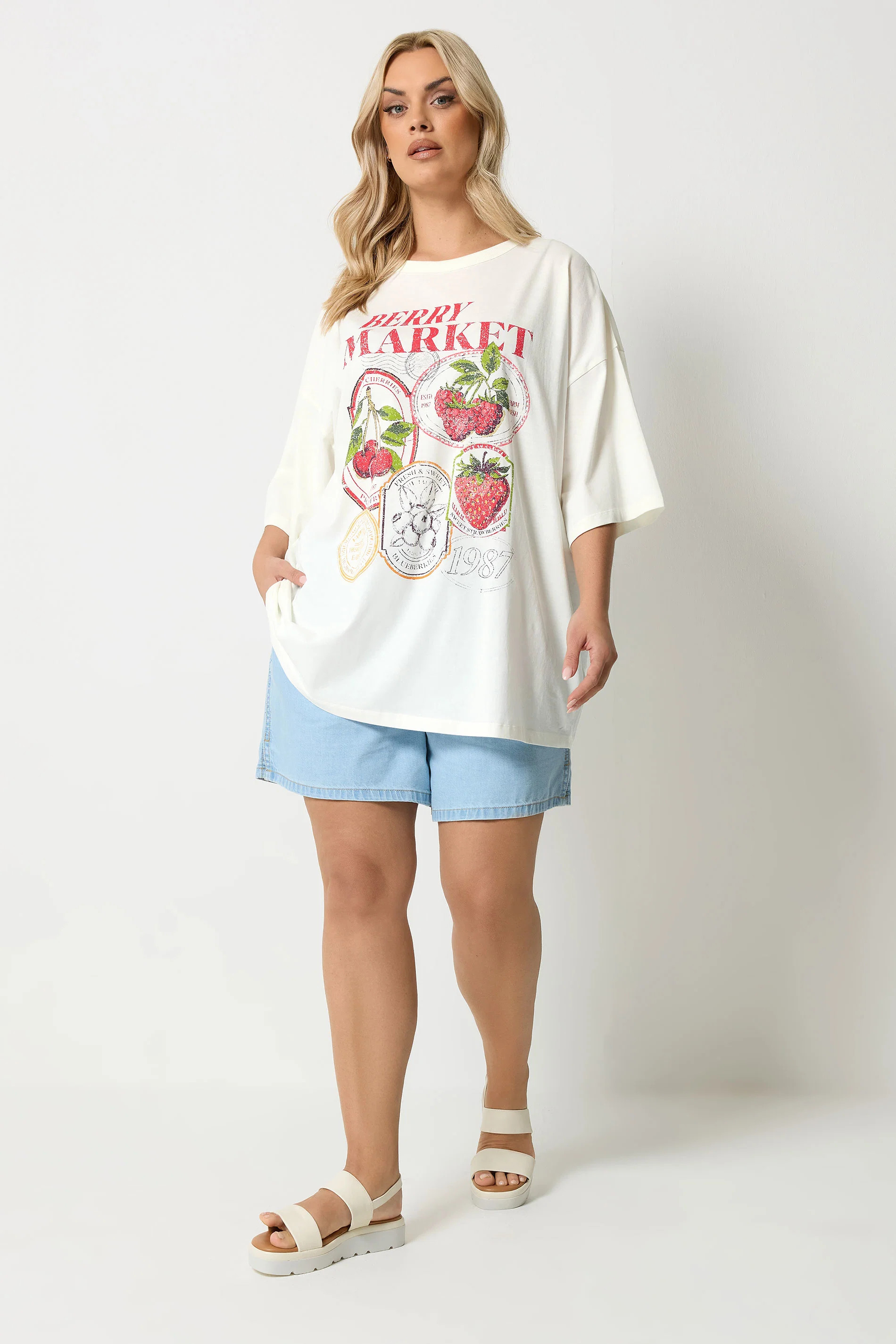 YOURS Plus Size Ivory White 'Berry Market' Graphic T-Shirt | Yours Clothing UK