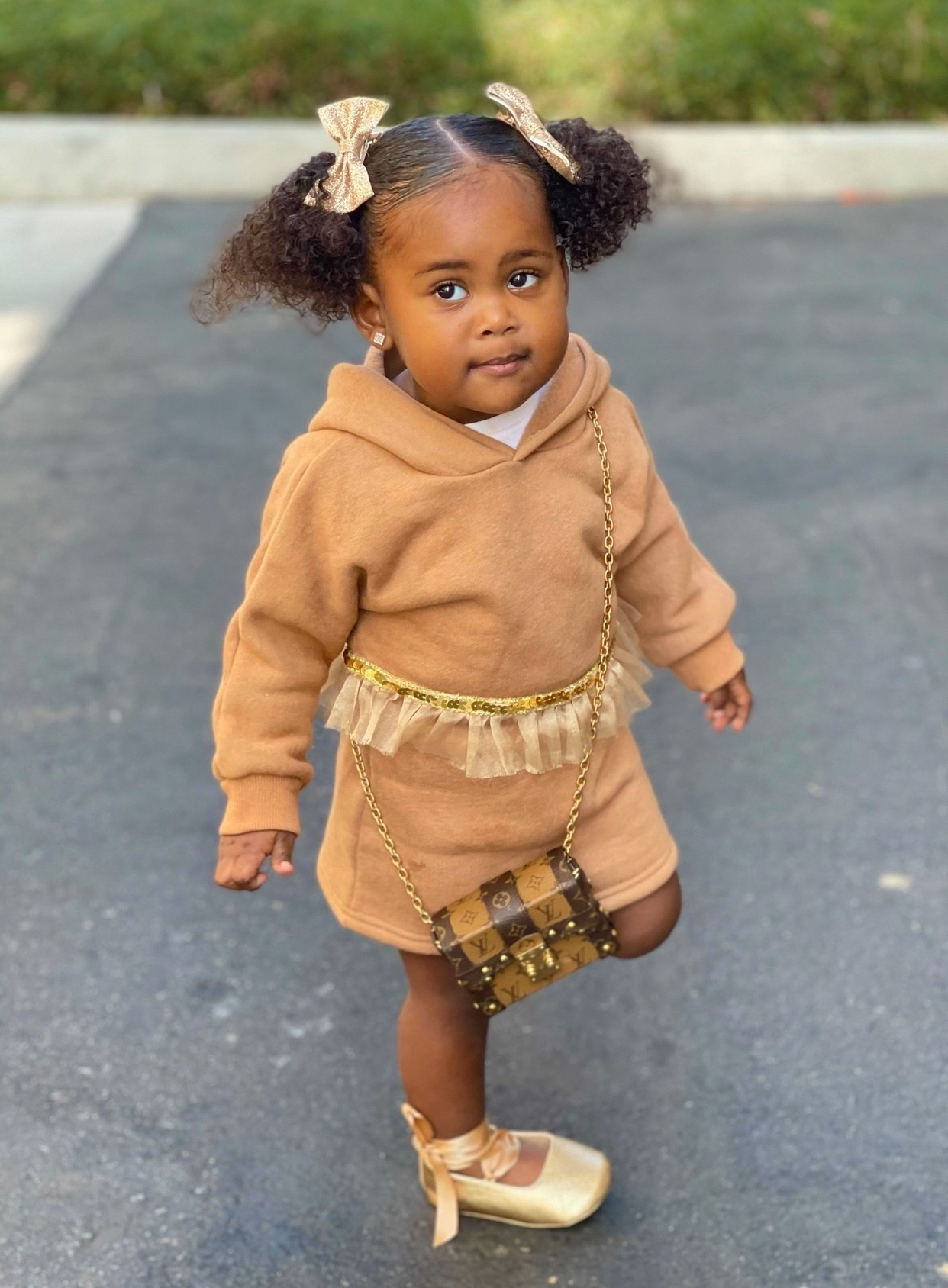  Fall winter sweatsuit  set Girls  under $20 🤎✨#LTKStyle #thanksgiving

#LTKKids #LTKBaby

#LTKKids #LTKootd #LTKHoliday