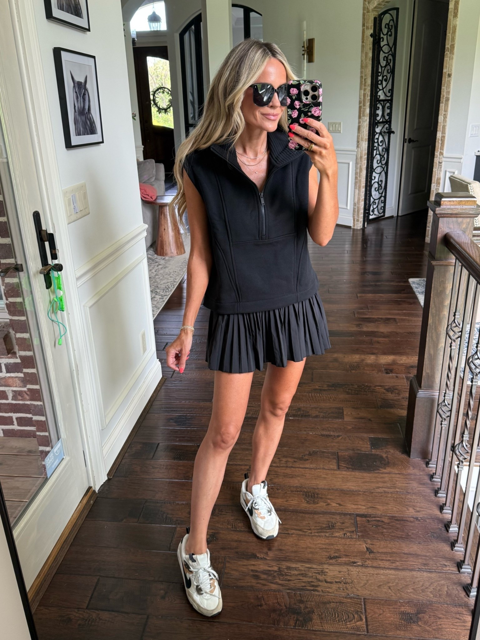 Sleeveless sweatshirt - wearing xs - code KATEROSExSPANX saves 15%

Looks cute with leggings or my fave pleated tennis skirt from Amazon!

#LTKfitnessgoals #LTKmomlife #LTKOver40