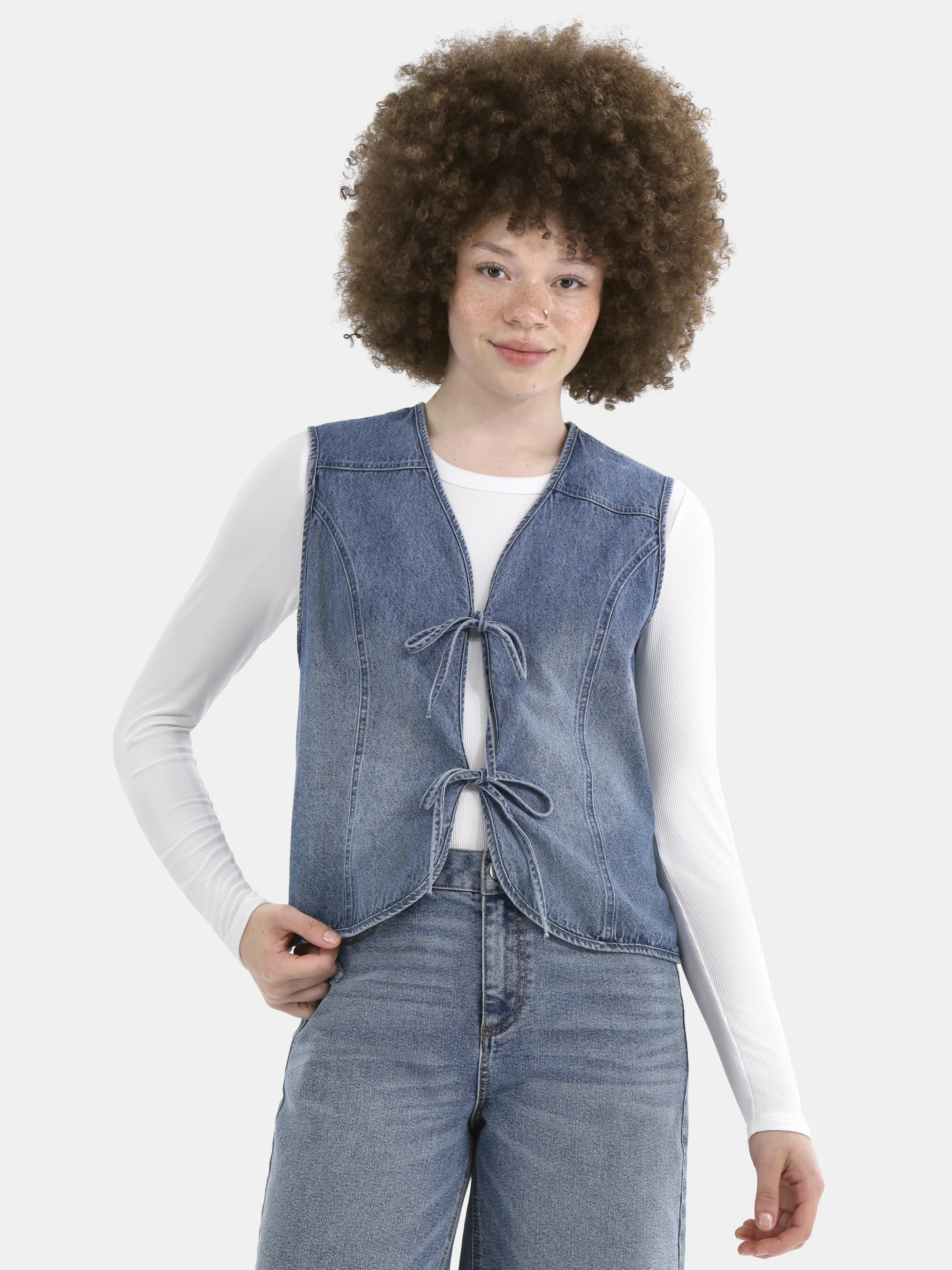 No Boundaries Cotton Denim Vest with Self Ties, Women's | Walmart (US)