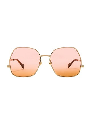 Gucci Metal Wave Hexagonal in Shiny Endura Gold, Pink & Dark Orange Gradient from Revolve.com | Revolve Clothing (Global)