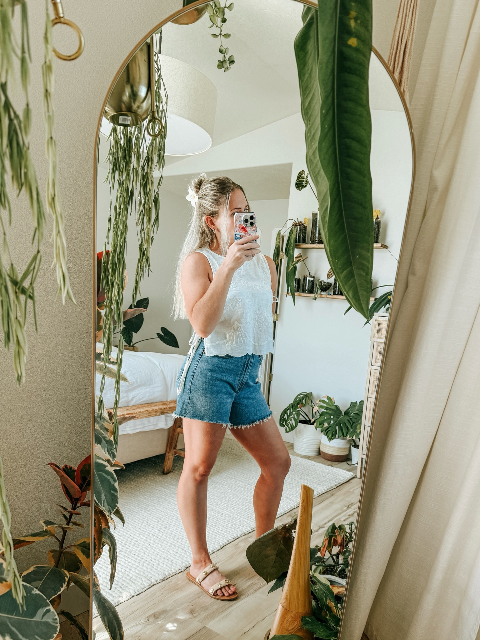 Casual Summer Outfit🌺




Cute Summer Outfit Idea, Summer Tops, Loose Denim Shorts, Casual Summer Fit, Beach Outfit, Affordable Fashion

#LTKSummerEdit #LTKStyleTip #LTKFindsUnder50