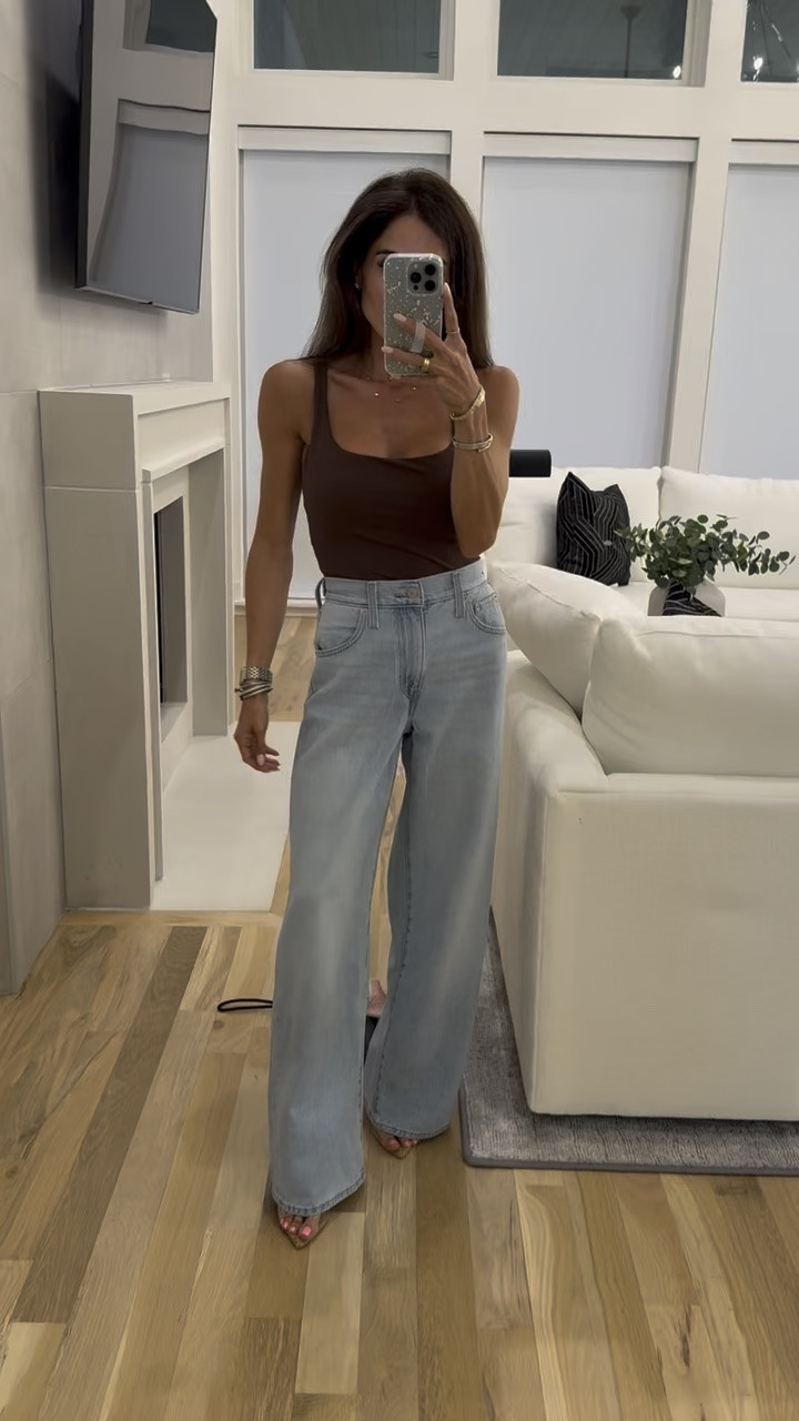 Wide leg style Levi jeans that are adjustable waist  size 23

#LTKSaleAlert #LTKPetite