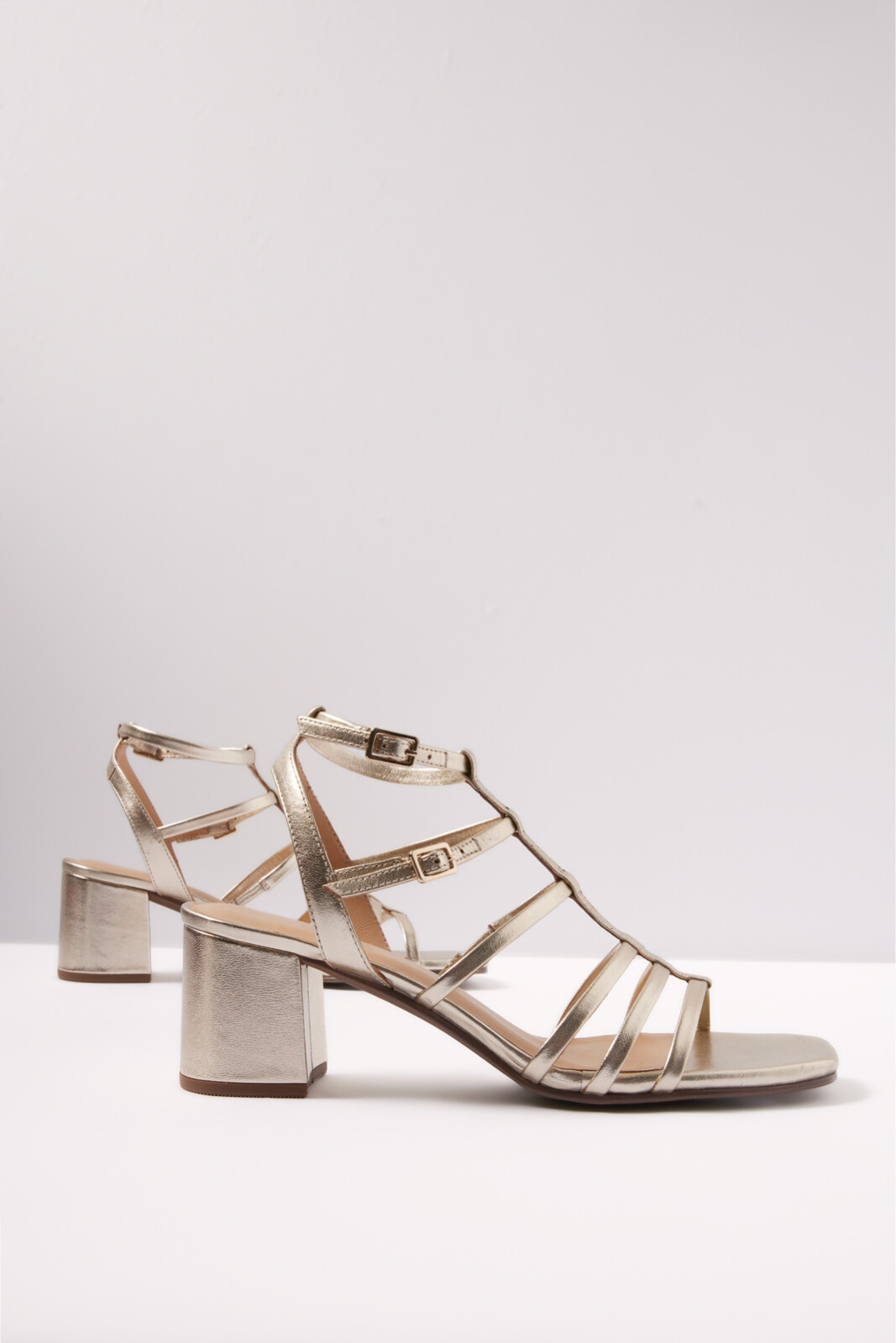 Feeling Fisherman Sandal | Evereve