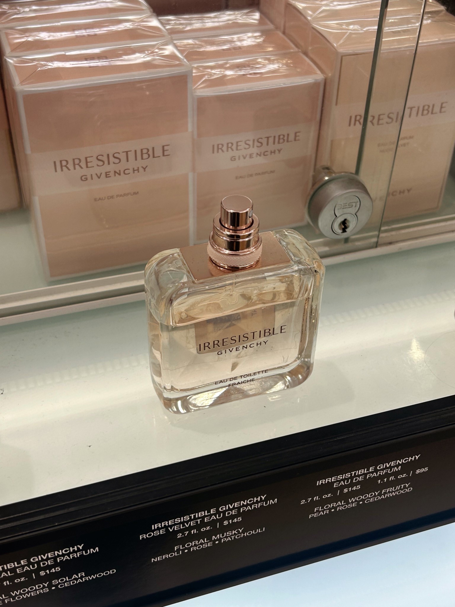 This is the most BEAUTIFUL perfume scent!! Cannot recommend enough. 💫