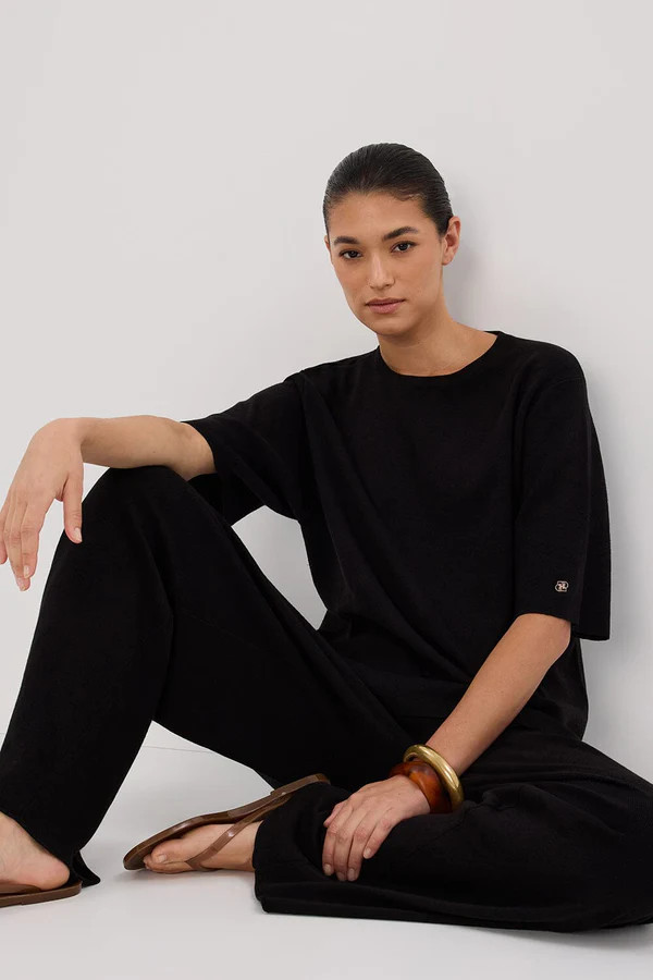 OLIVIA BLACK OVERSIZED KNIT TEE | DISSH