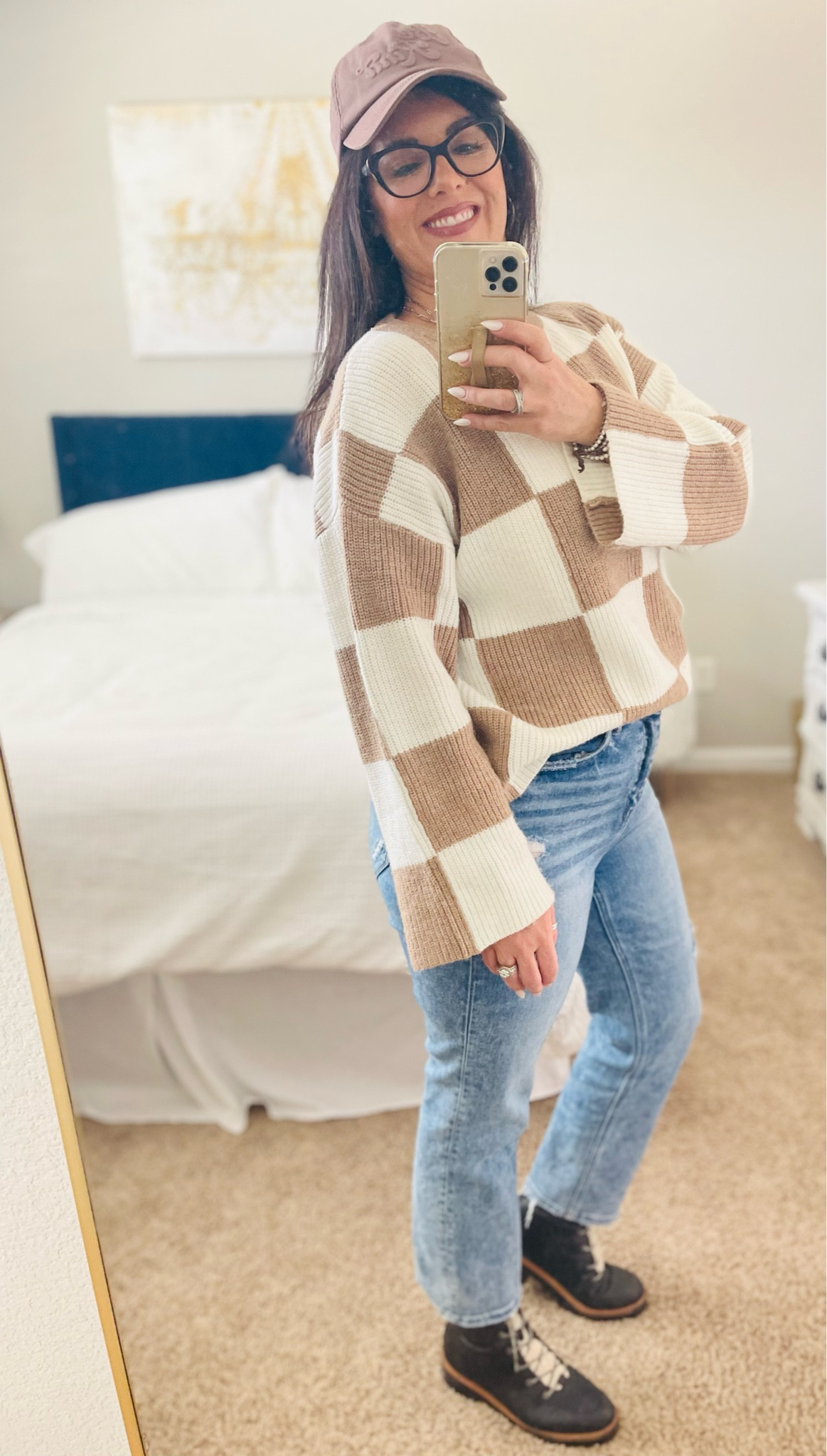 Cozy vibes in this trendy oversized checkered sweater – perfect blend of warmth and style! 💖 #FashionFaves #OOTD #LTKstyle #CheckeredChic #SweaterWeather #FashionEssentials #StyleInspo #WinterWardrobe #FashionFavorites #CozyVibes #TrendyKnits #OutfitGoals

#LTKmidsize #LTKstyletip #LTKfindsunder50