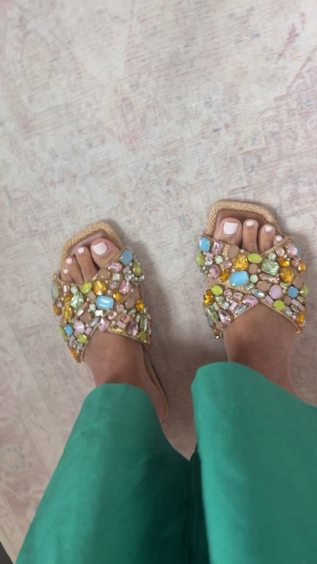 The shoes of the summer!! I size down to a 7 in these. I’m normally a true size 8. 





#LTKootd #LTKdayinmylife #LTKOver40