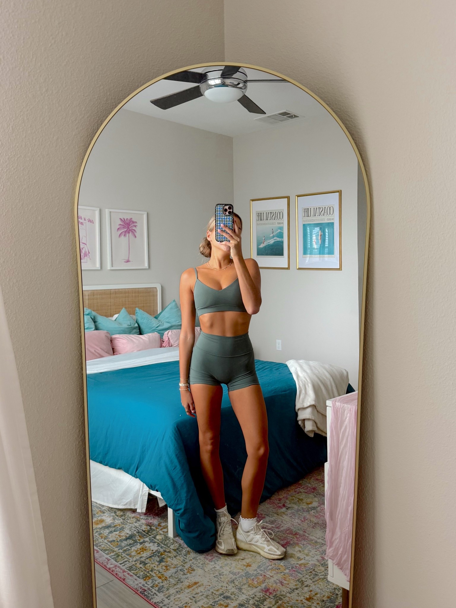 the cutest workout set from Amazon prime! feels like Lululemon ❤️🎄