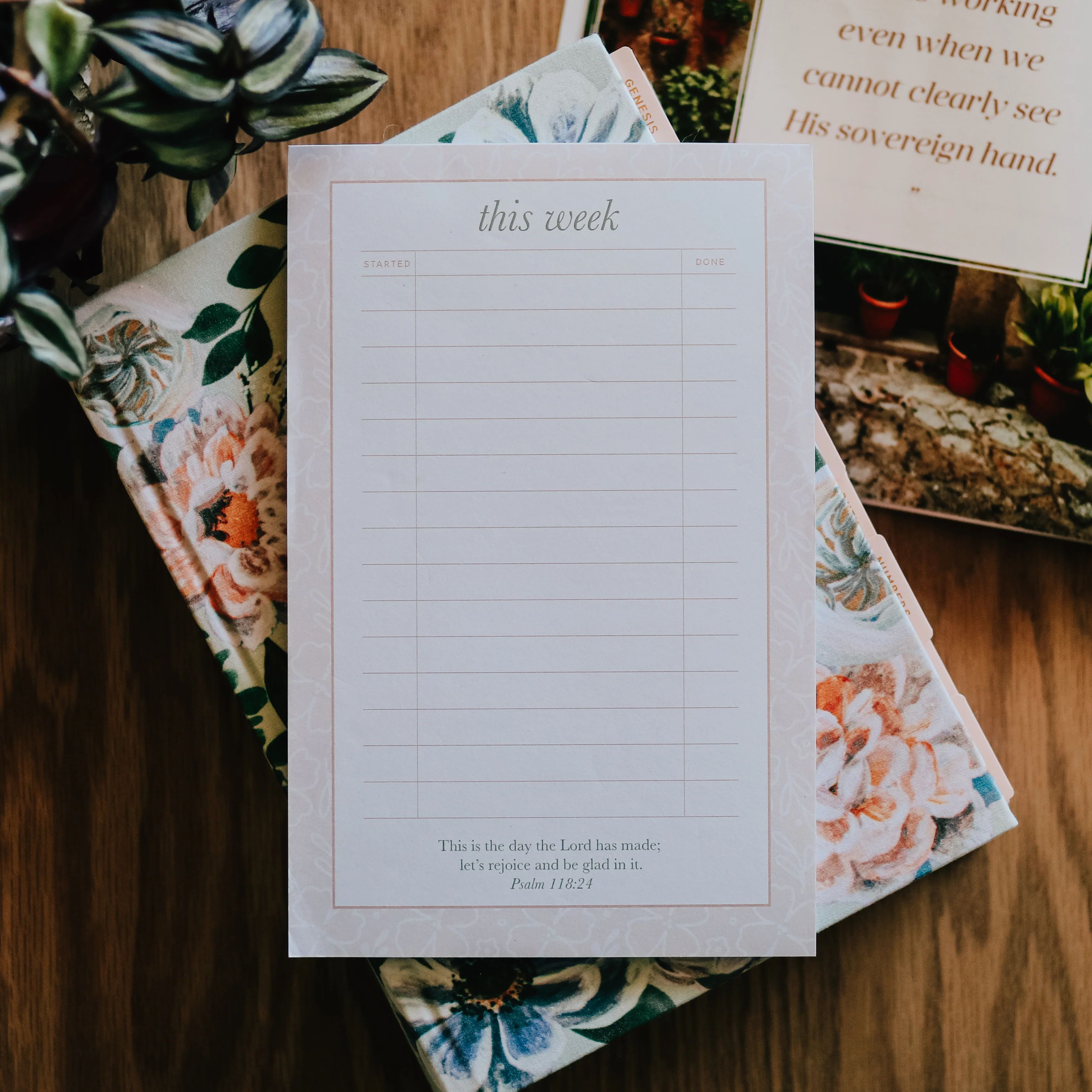 To Do Notepad - Blush Floral | The Daily Grace Co.