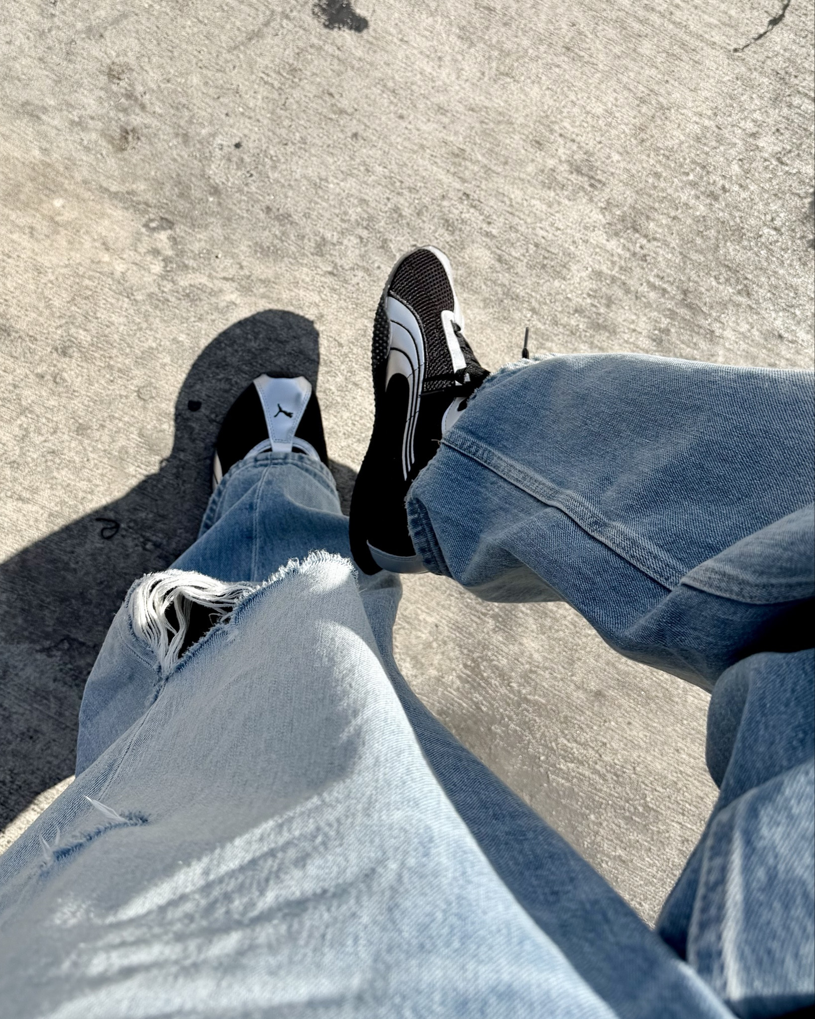 Puma recently dropped some early 2000s icons and as a hardcore millennial, I just had to cop these immediately. The H-Street is a timeless silhouette, fusing sprinting heritage with street DNA. It harks back to the golden era of the 2000s where track and field crossed over into streetwear. This season, H-Street makes its return from the archives with its lightweight upper, low-profile silhouette, and street legacy still intact. 

I think I need more colors 🤔

#LTKFestival #LTKActive #LTKootd