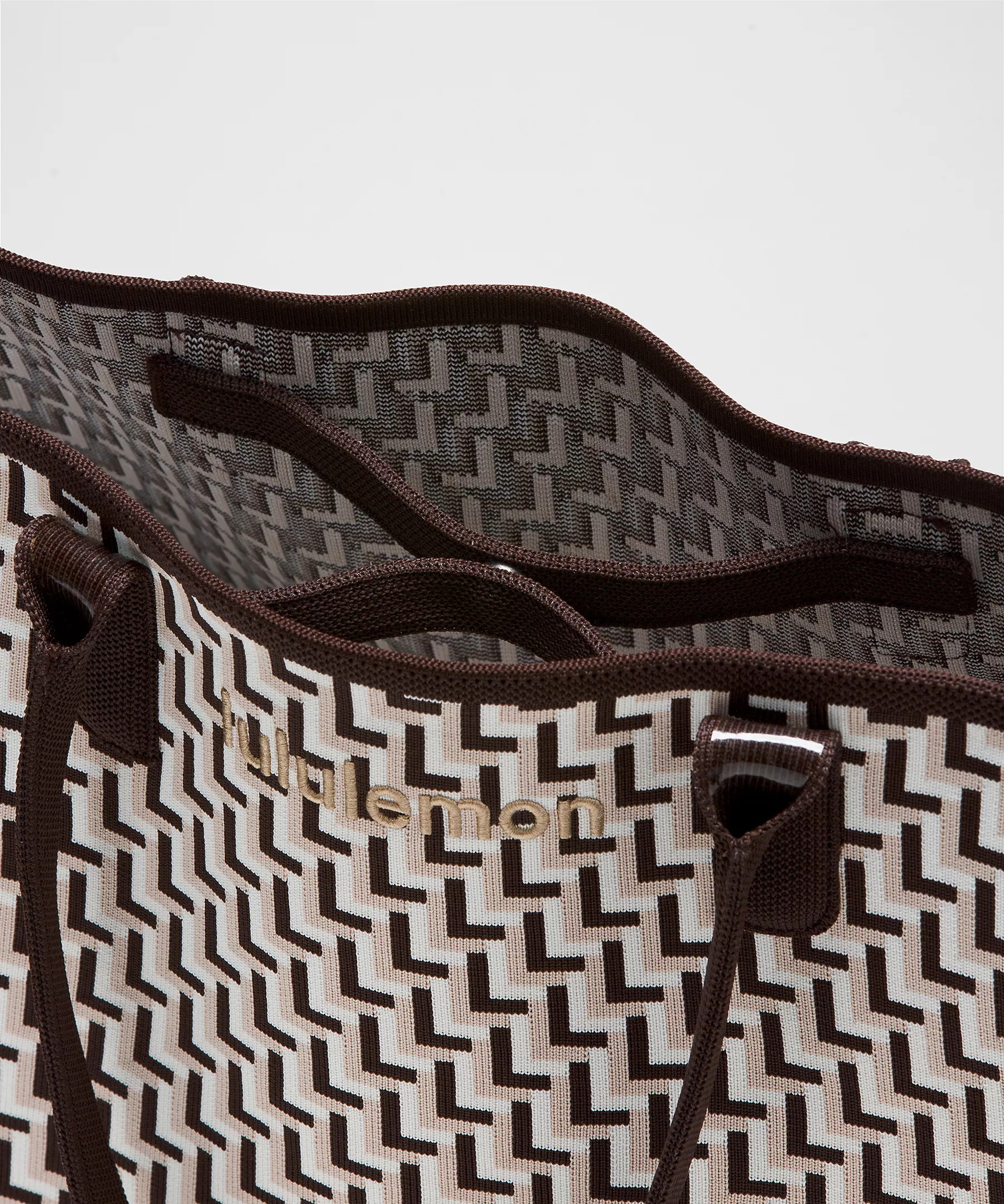 Classic Knit Tote Bag 18L | Lululemon (US)