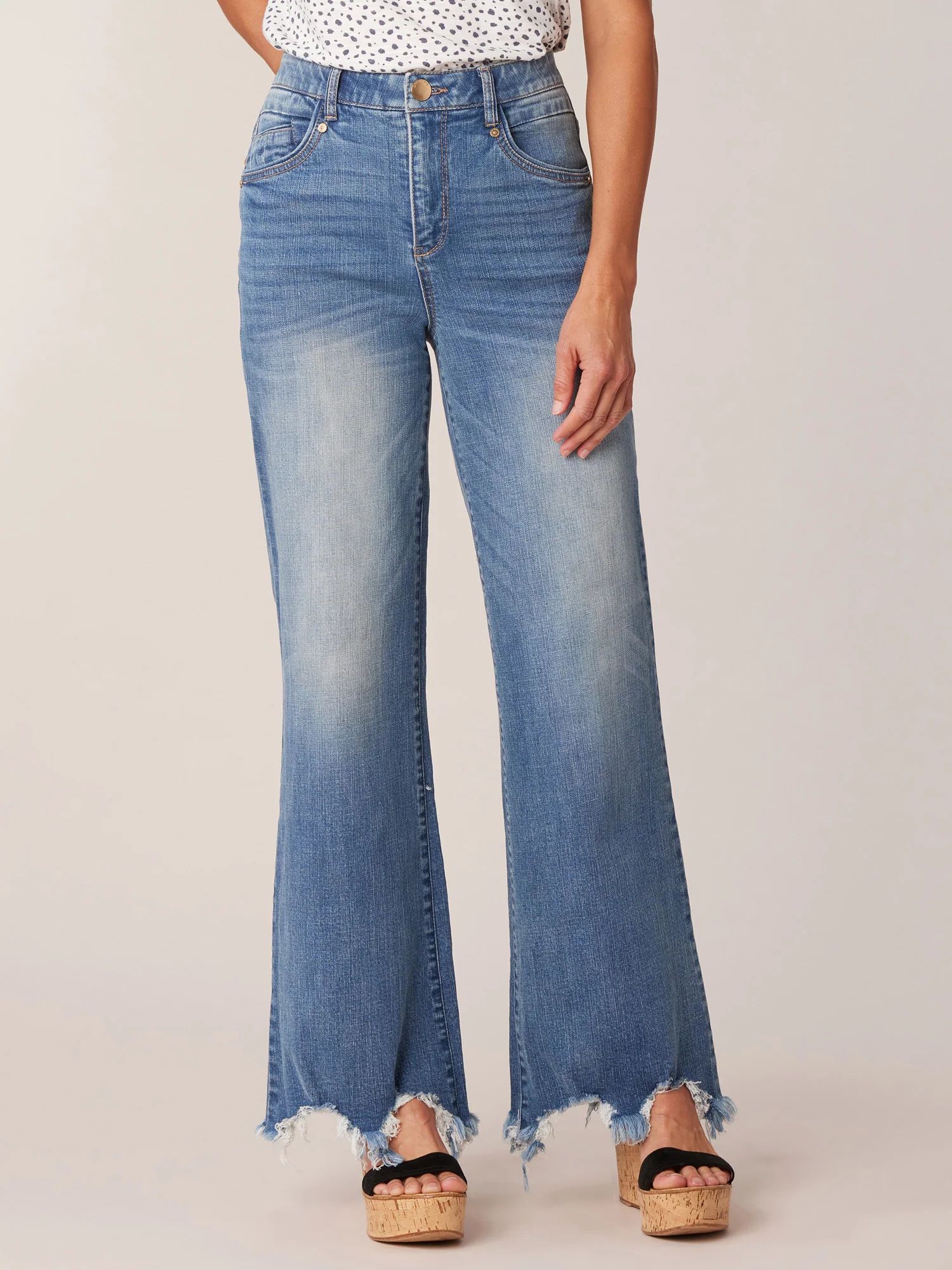 "Ab"solution Skyrise Distressed Scallop Hem Wide Leg Jeans | Democracy Clothing