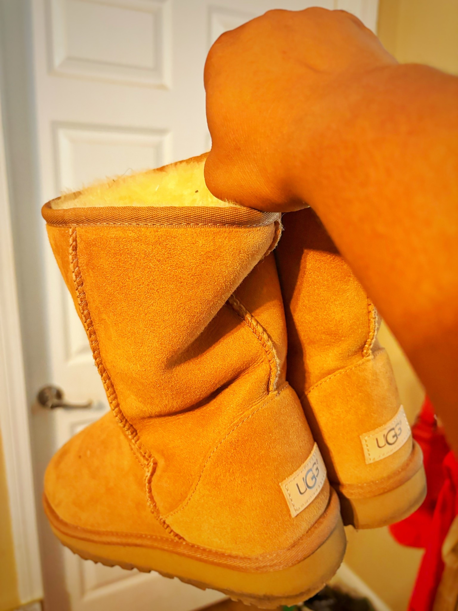 Ugg boots 

#LTKShoeCrush #LTKOver40 #LTKPlusSize
