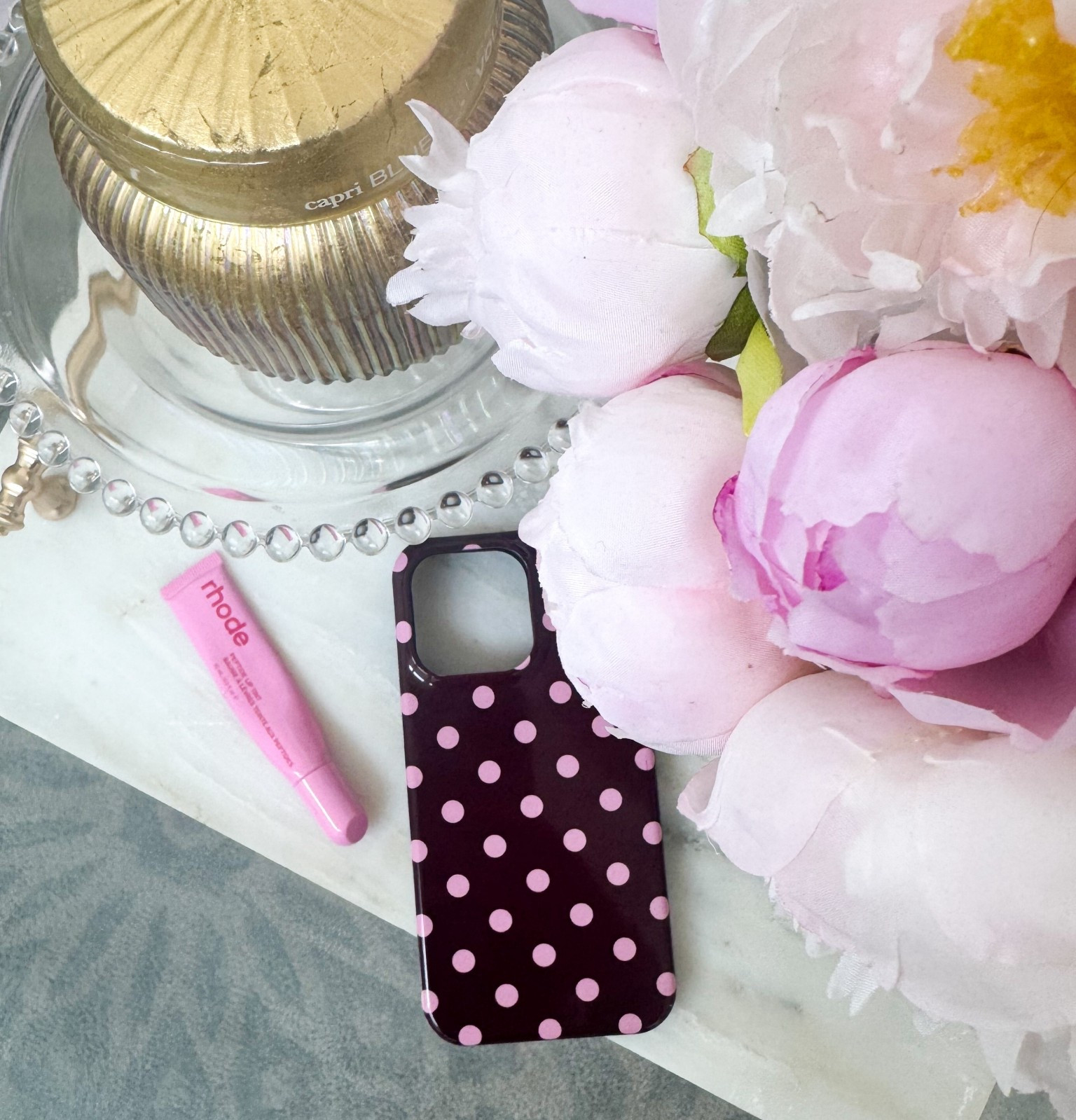 Polka dot phone case in maroon + pink 🌸🤎🌹

Phone cases, phone accessories, polka dots, tech accessories 