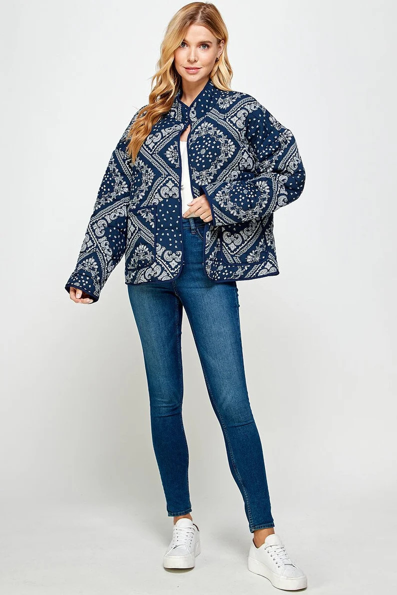 Yura_quilted Oversized Jacket in Bandana Print - Etsy | Etsy (US)
