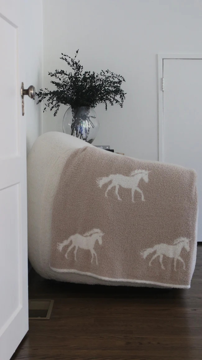 Stallion & Mare Buttery Blanket | The Styled Collection